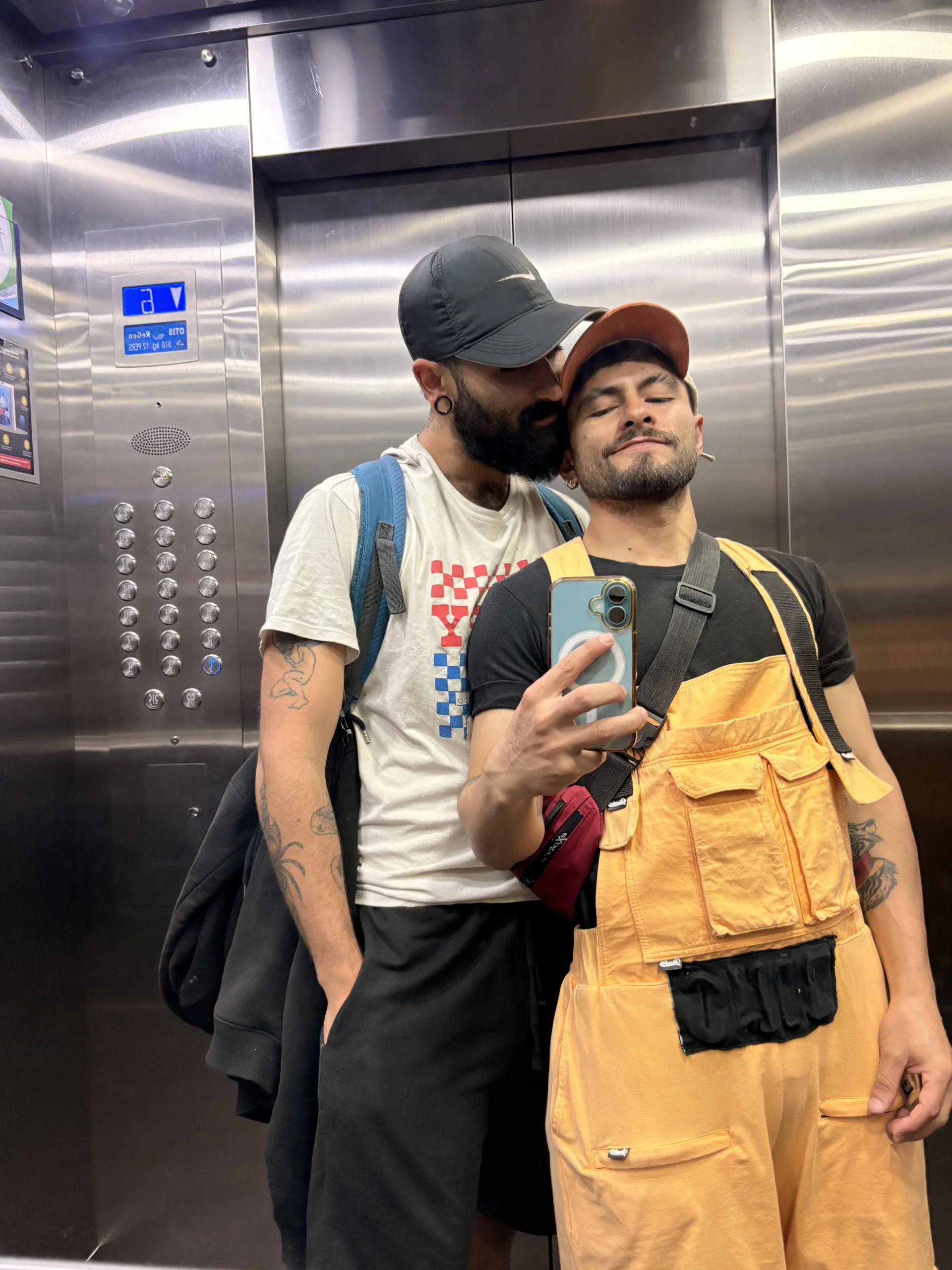 XXX Porn Photo of Nude Damianscouple 1