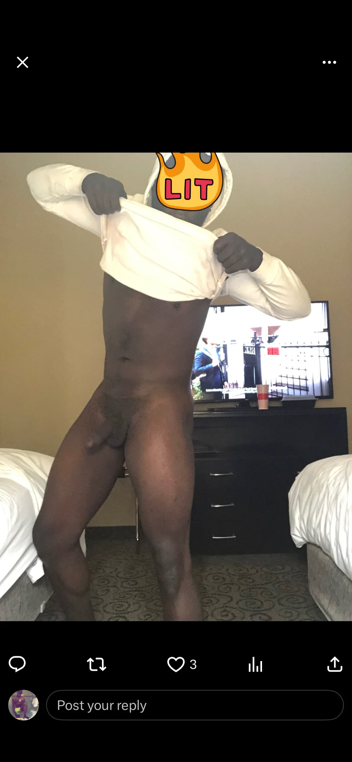 XXX Porn Photo of Nude PleasedCage668 1