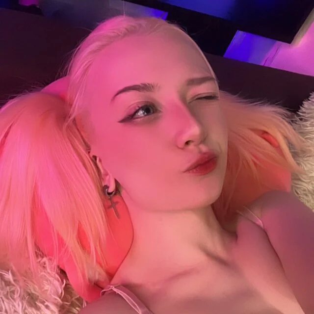 XXX Porn Photo of Nude OnePunchGirl 5