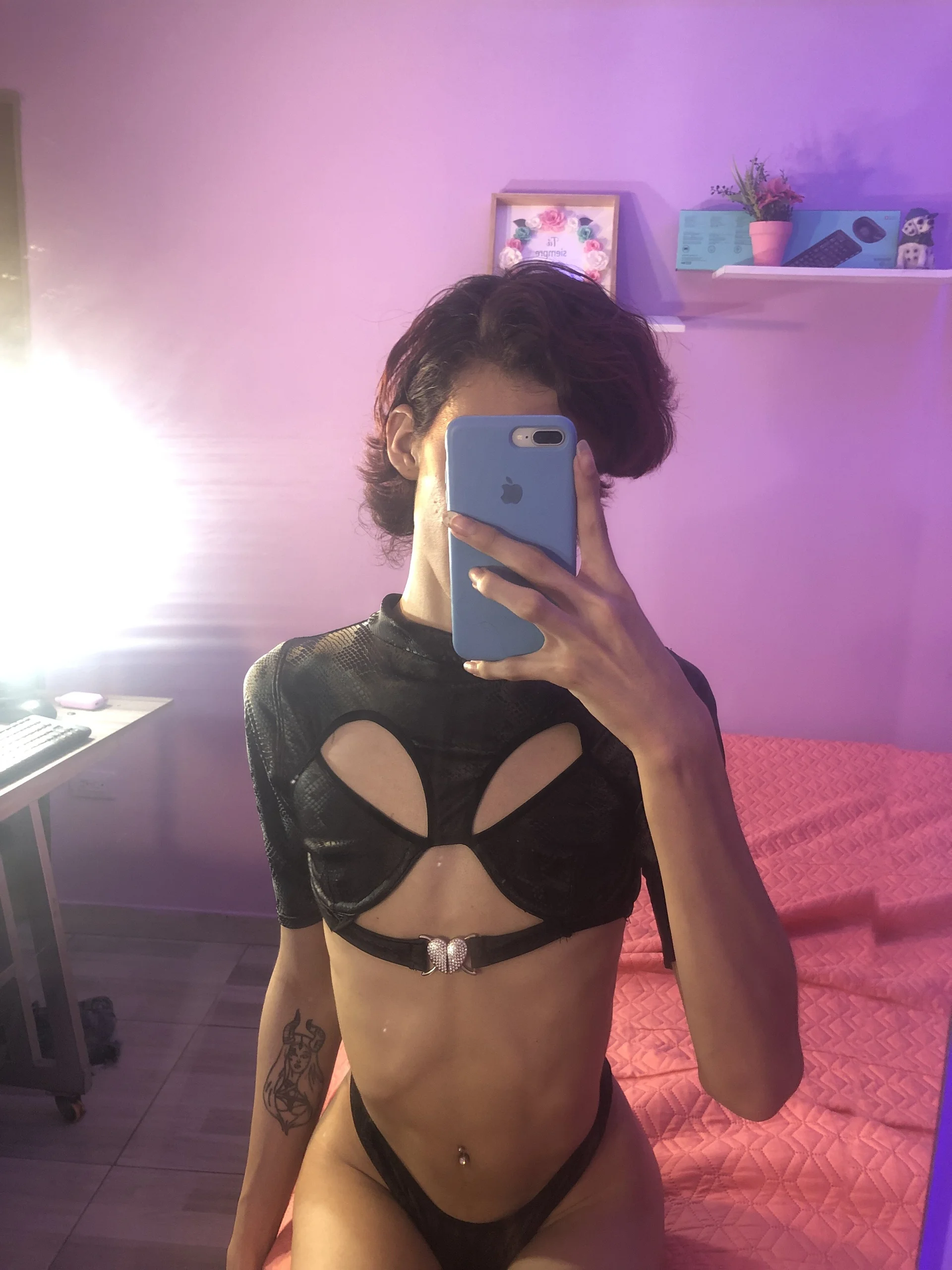 XXX Porn Photo of Nude Baby_FenixTS 3