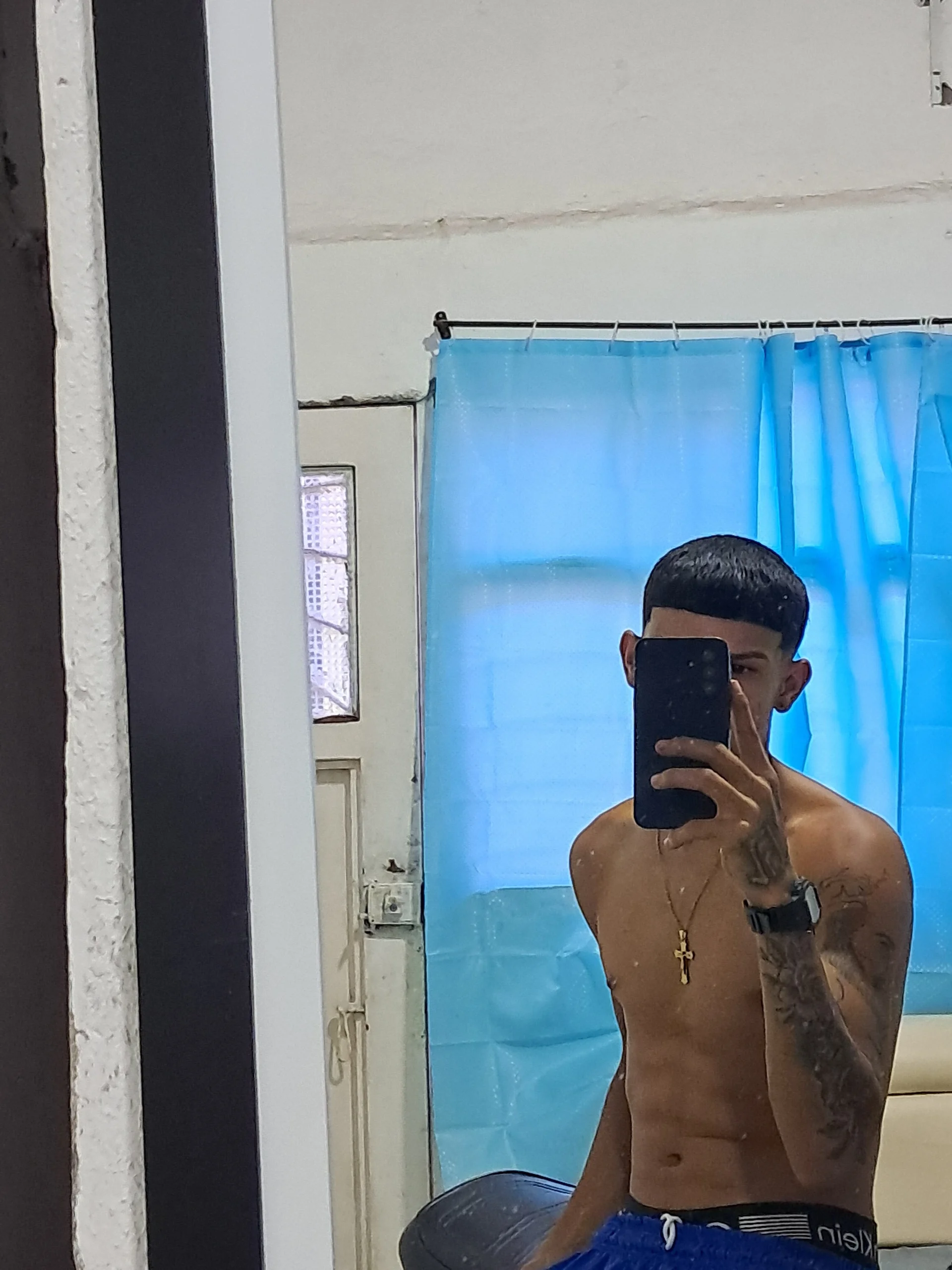 XXX Porn Photo of Nude lizcqno 1