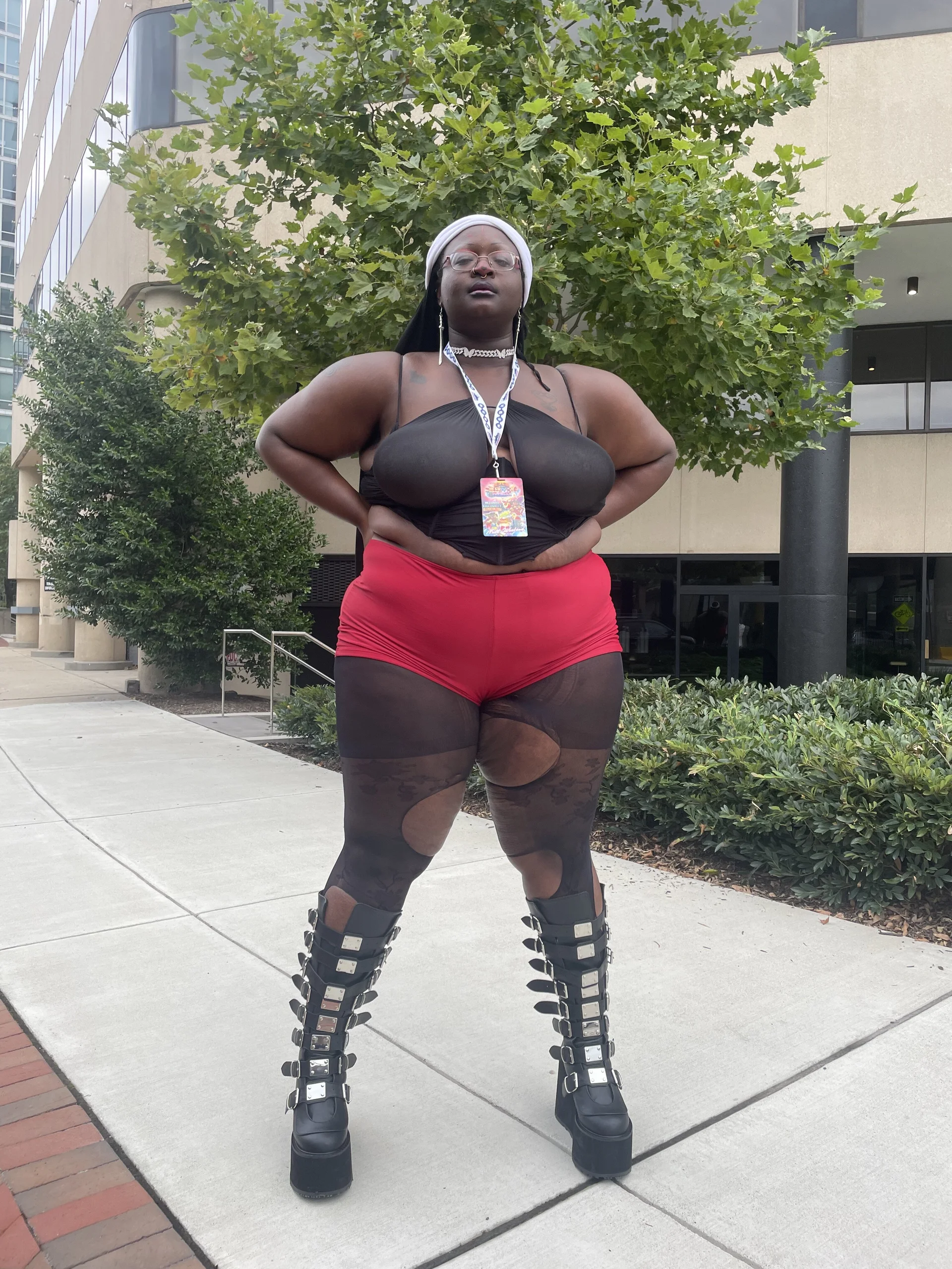 XXX Porn Photo of Nude BigKittyRaven 2