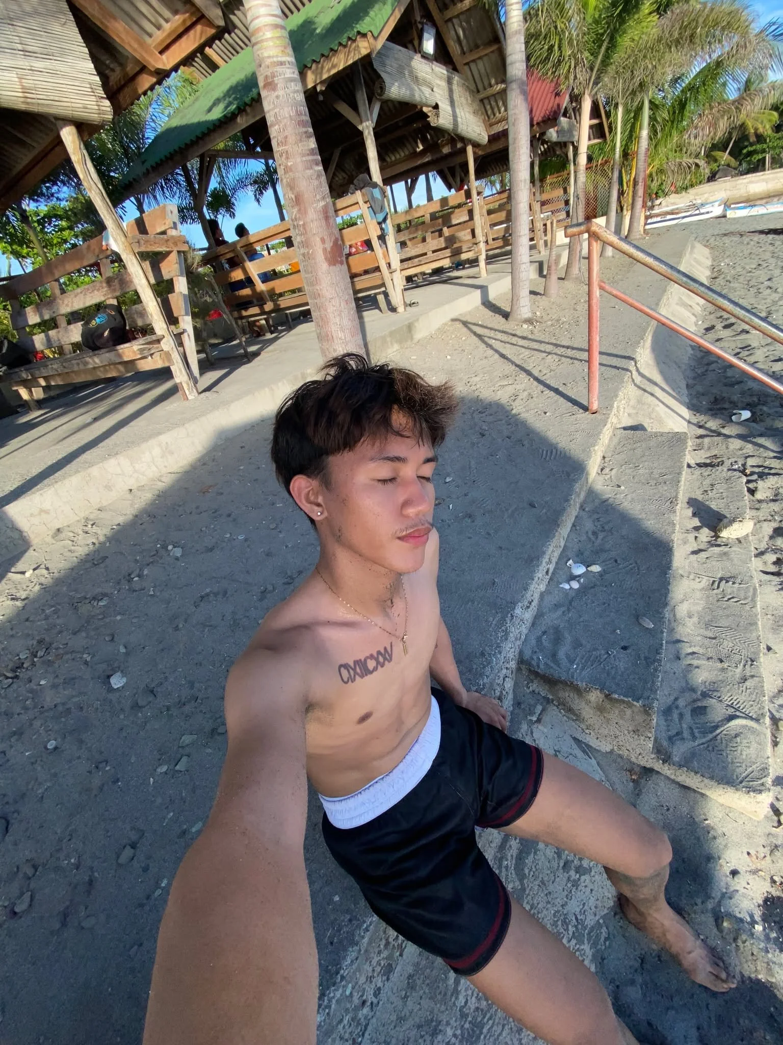 XXX Porn Photo of Nude naughtyboyloy_0 8