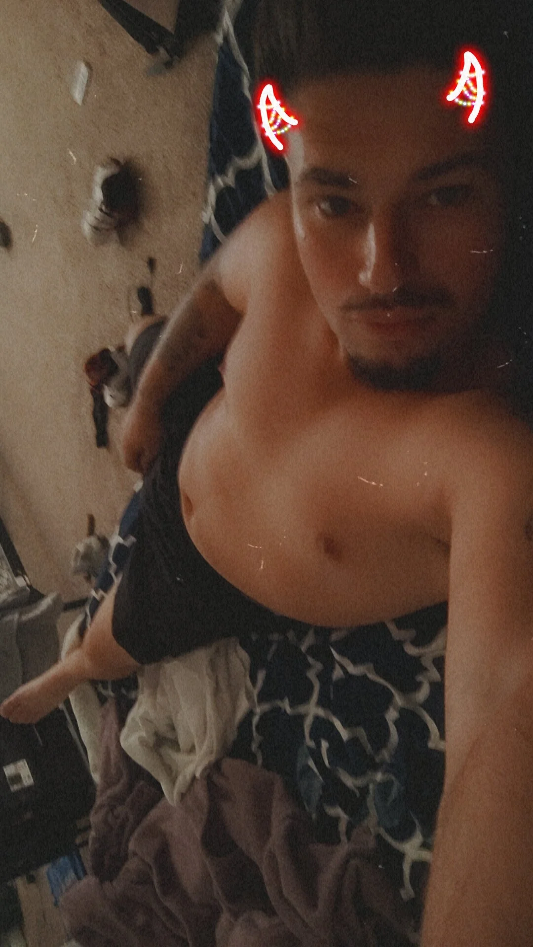 XXX Porn Photo of Nude Badcuzwefun187 13