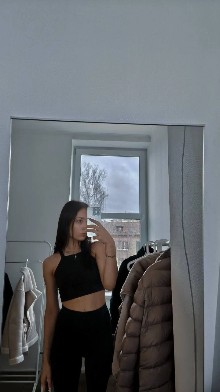 XXX Porn Photo of Nude DinahZapalac 23