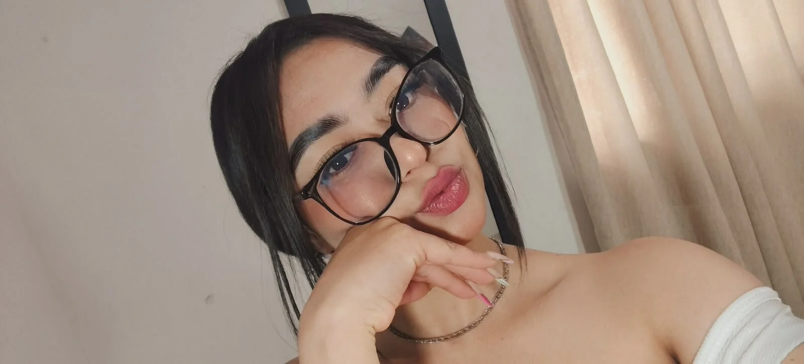 XXX Porn Photo of Nude harper_funny 58