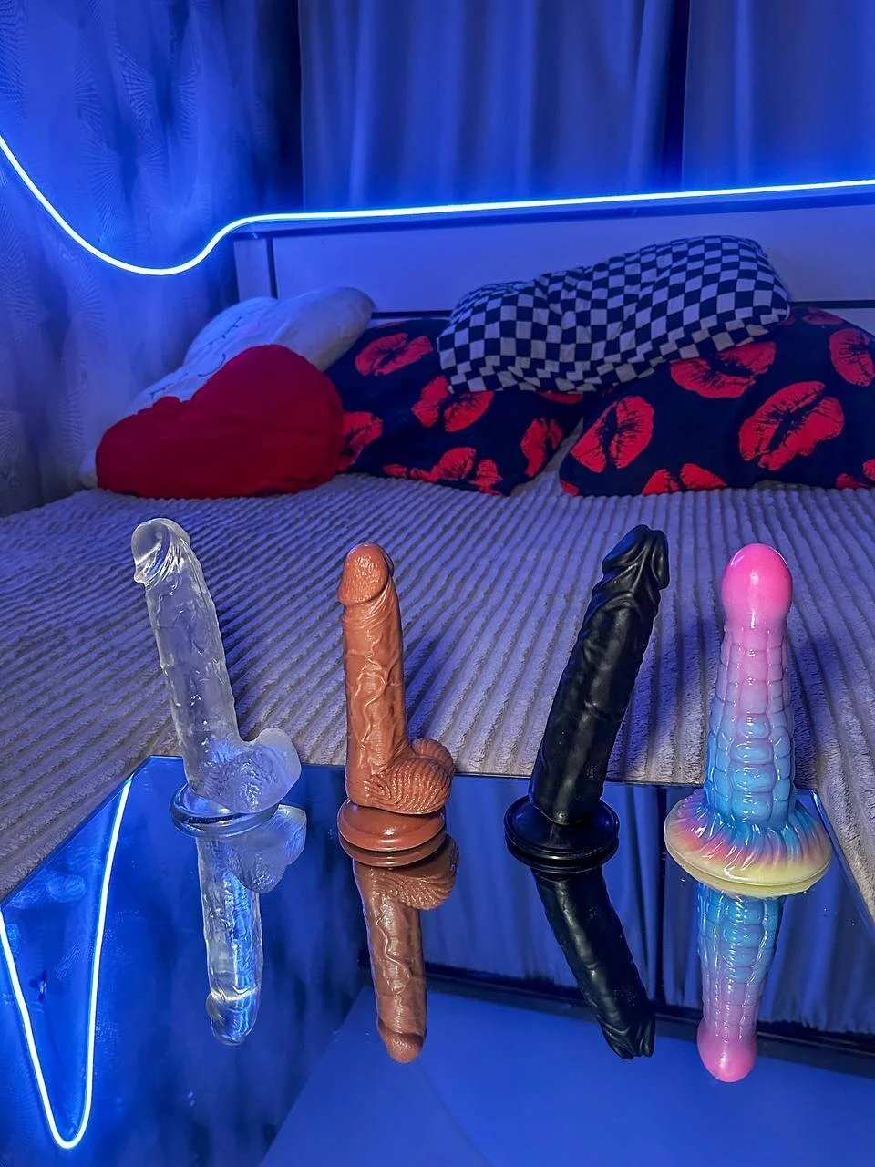 XXX Porn Photo of Nude Viky_Poll 28