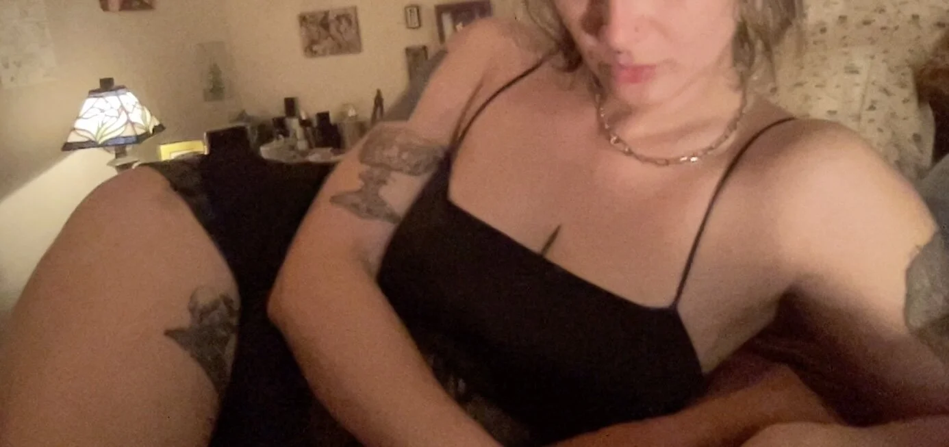 XXX Porn Photo of Nude monaroeee 1