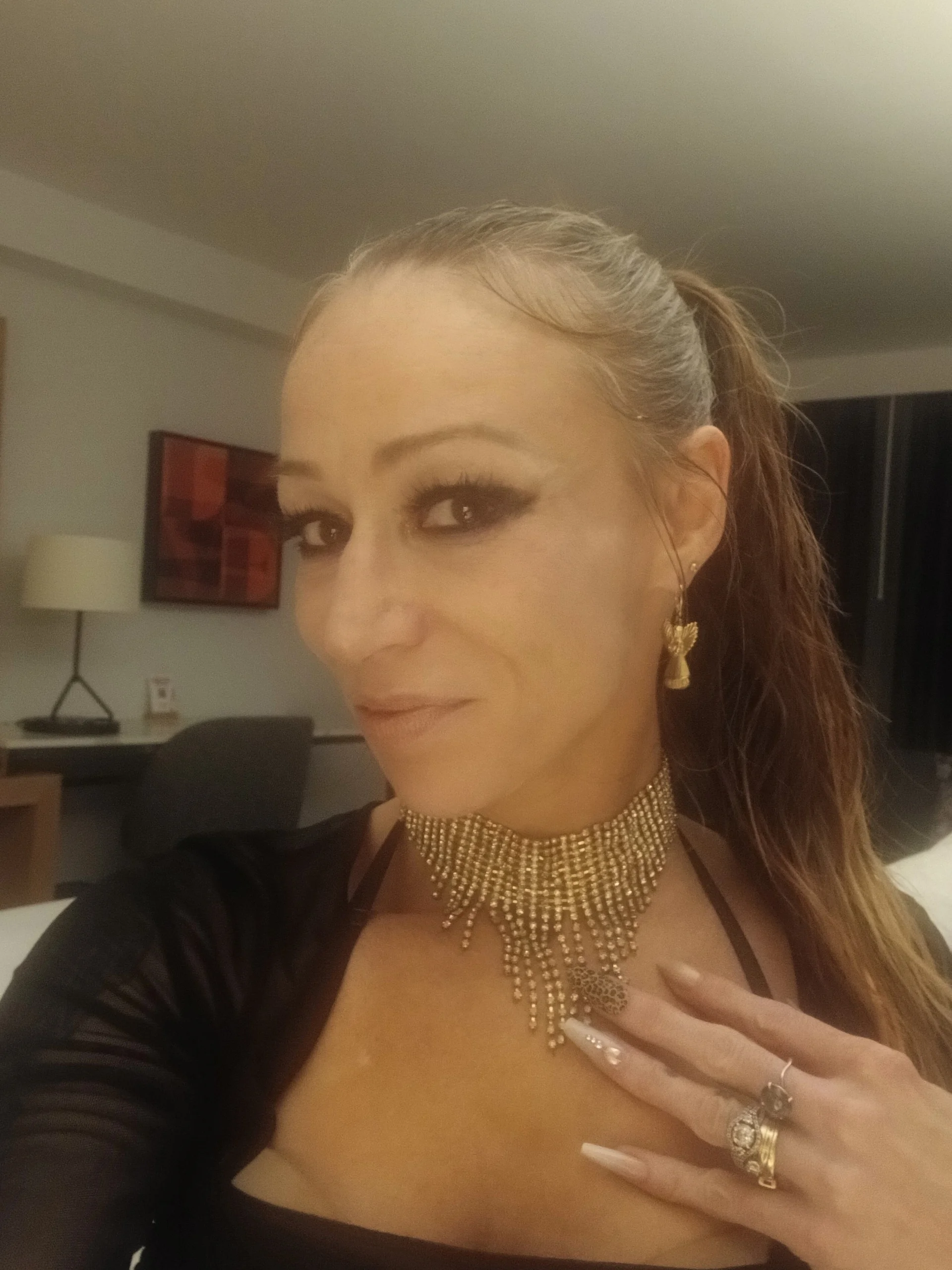 XXX Porn Photo of Nude FreakyKatrina_99 1
