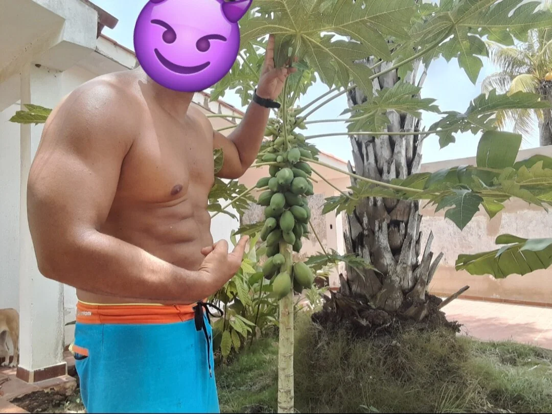 XXX Porn Photo of Nude LatinMar 3