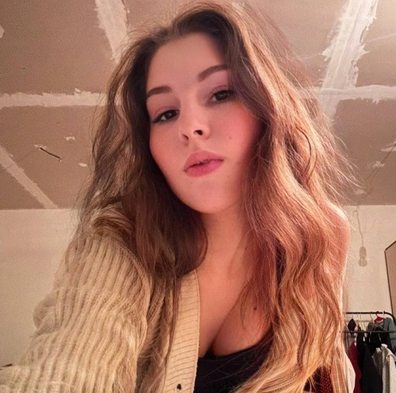 XXX Porn Photo of Nude JoanieMochel 4