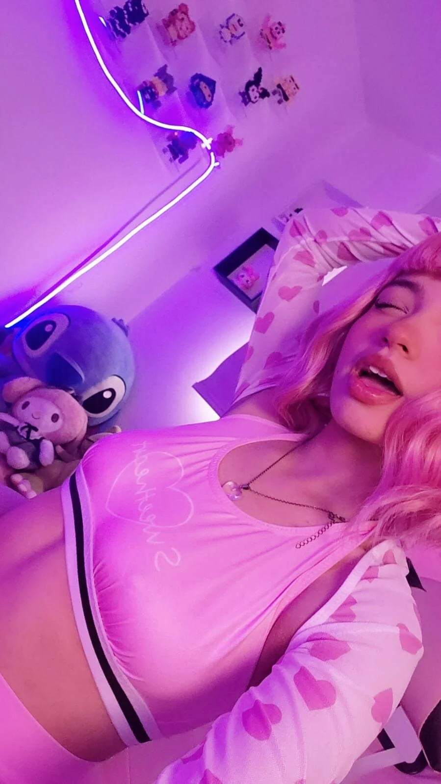XXX Porn Photo of Nude evie_cloud 46
