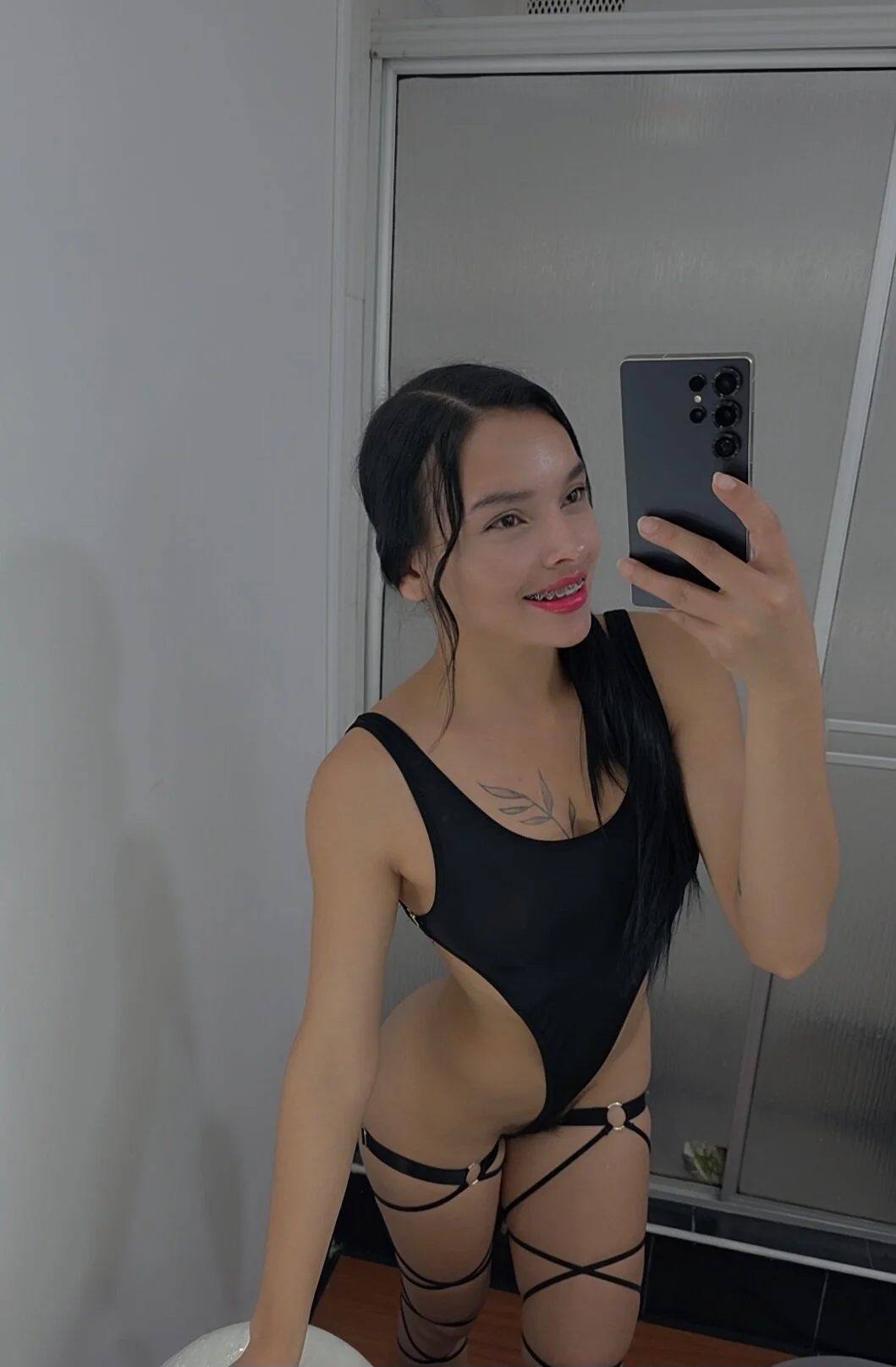 XXX Porn Photo of Nude _shantal_smith 69