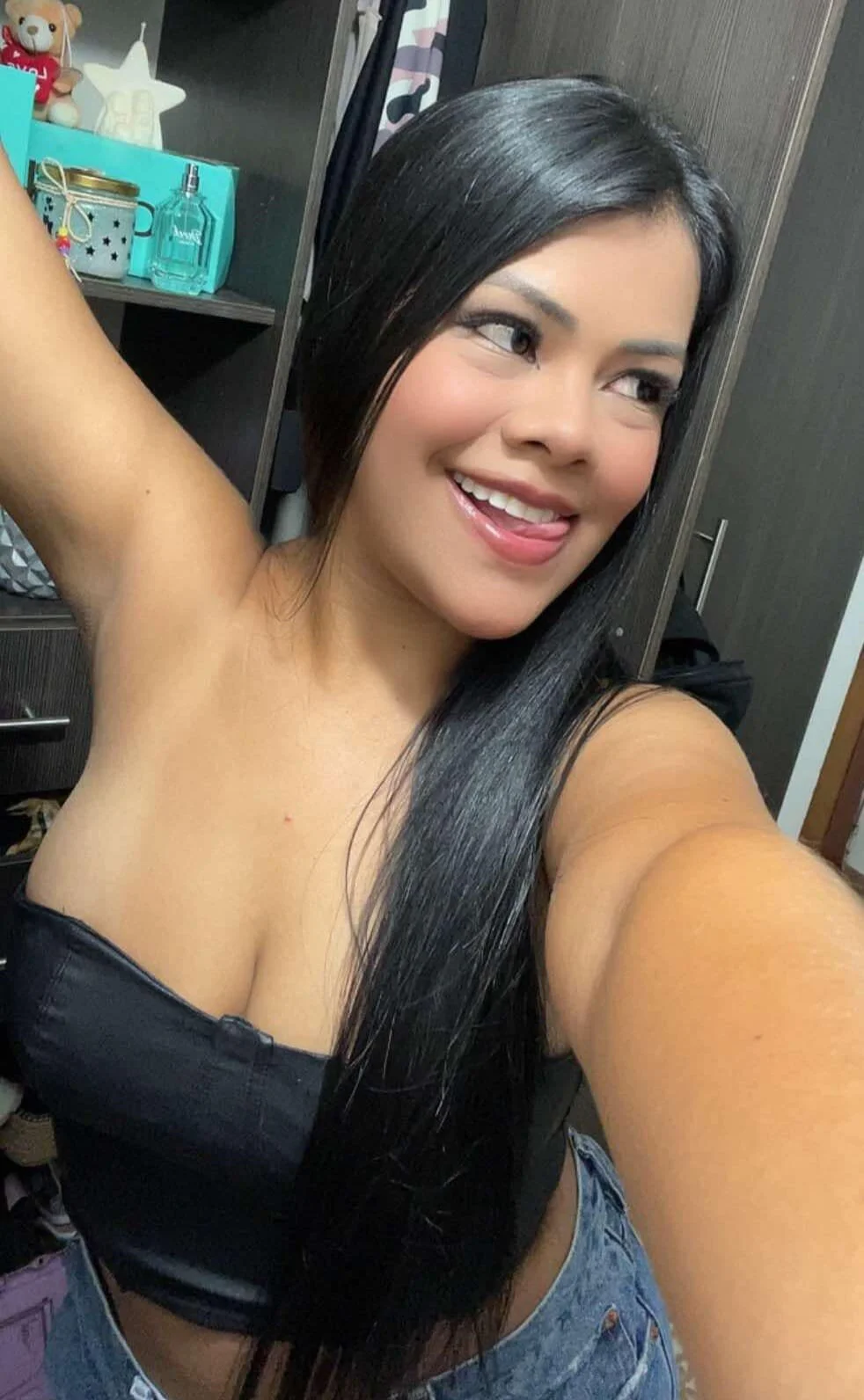 XXX Porn Photo of Nude MiaKarterr_ 2