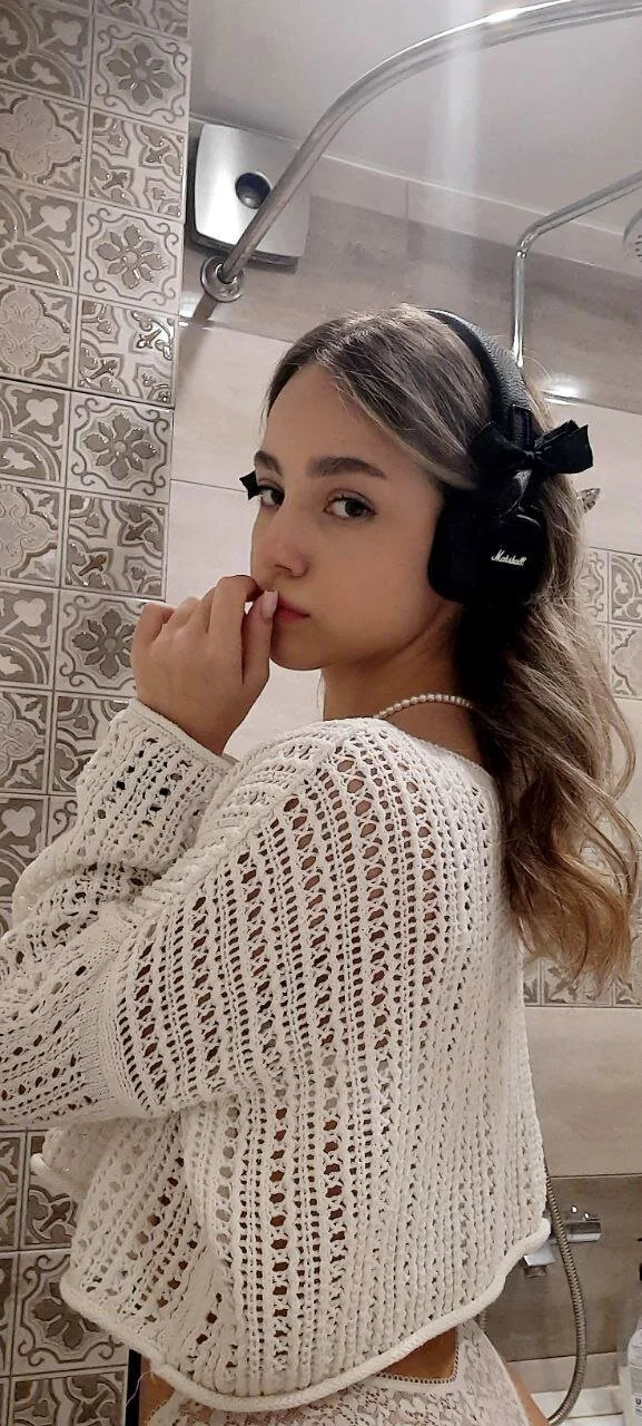 XXX Porn Photo of Nude daddyonlyloveme 4