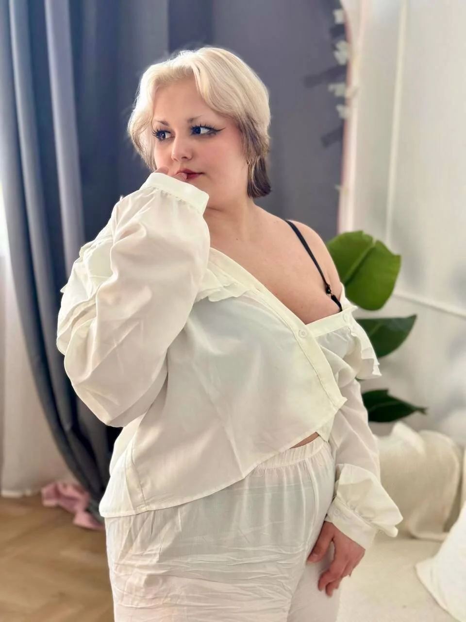 XXX Porn Photo of Nude HwaAmore 4