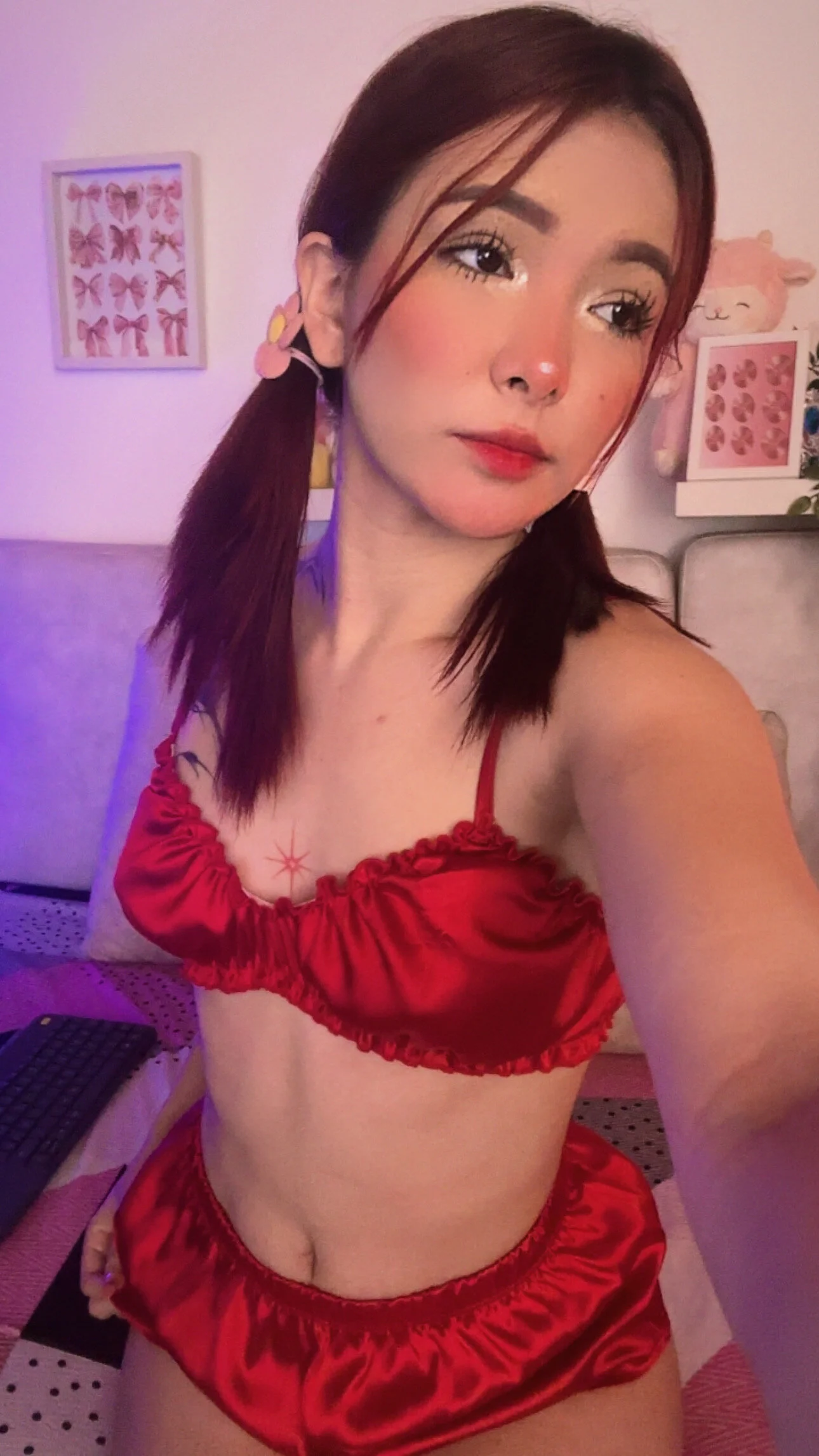 XXX Porn Photo of Nude Hanni_Dulce 14