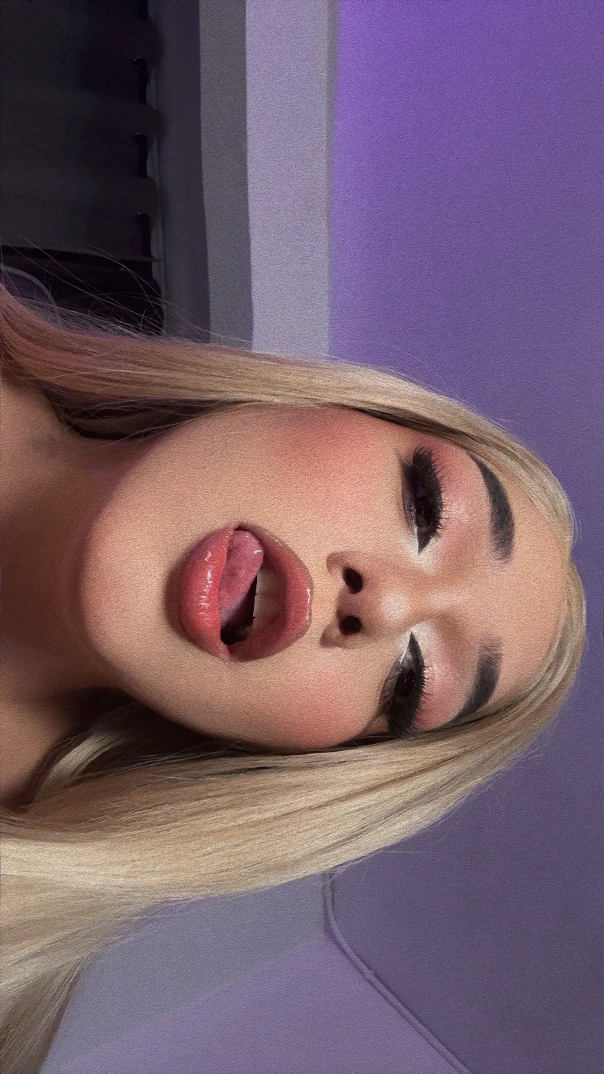 XXX Porn Photo of Nude ValentinaBigCum 12
