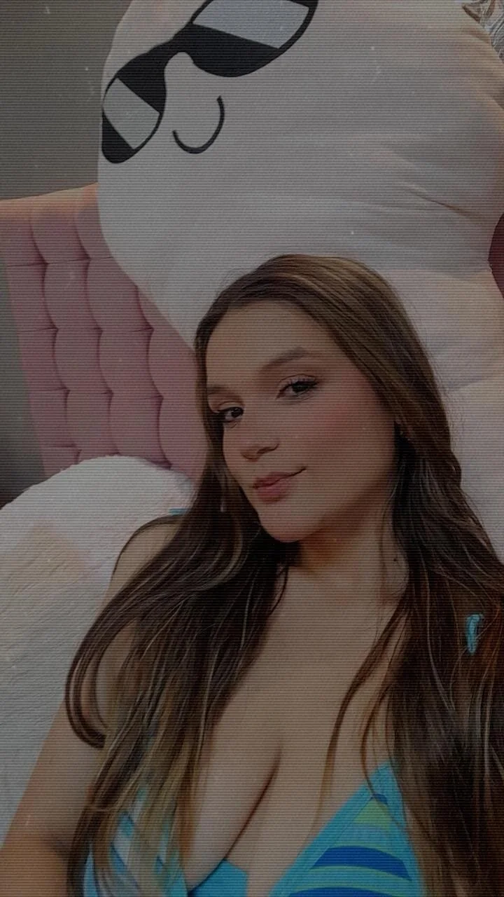 XXX Porn Photo of Nude AliceLee_ 25