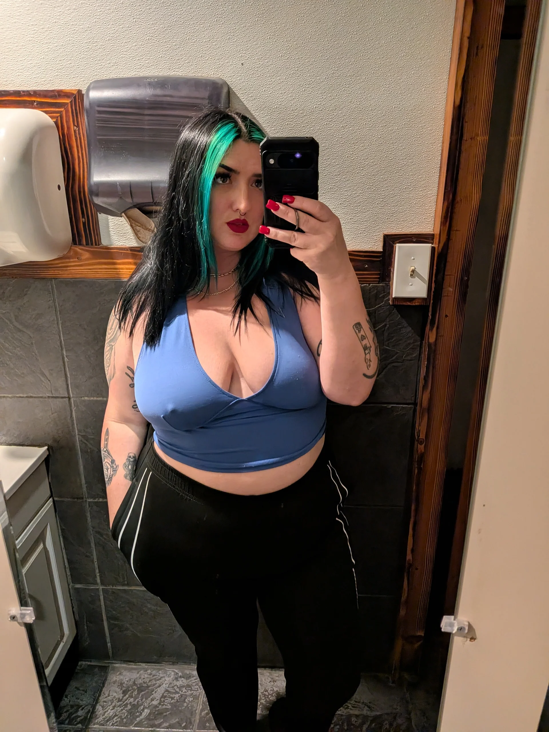 XXX Porn Photo of Nude ImKatMeow 2
