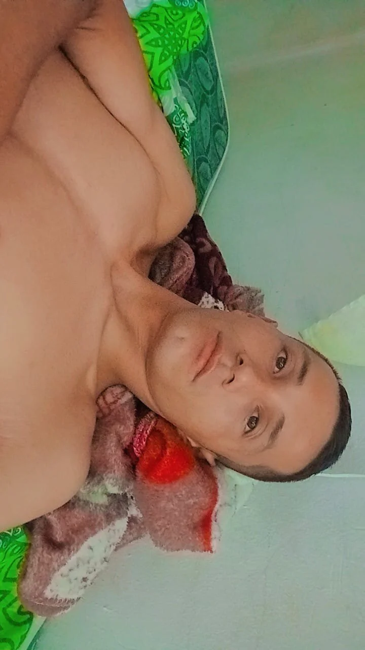 XXX Porn Photo of Nude axloz 11