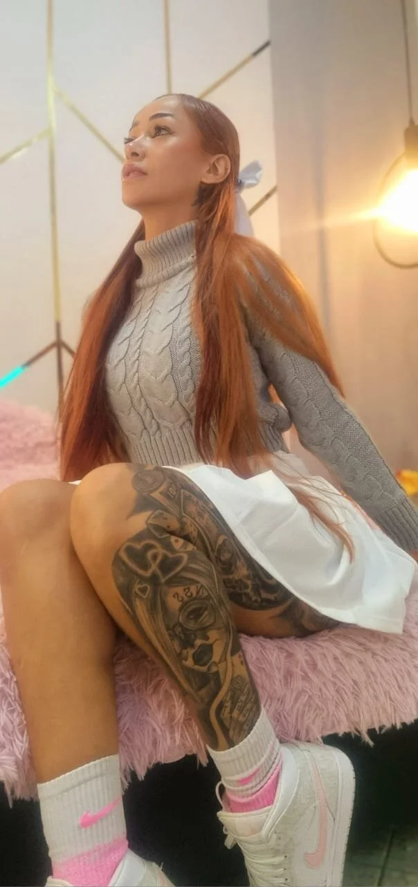 XXX Porn Photo of Nude _Mia_Brunette_ 69