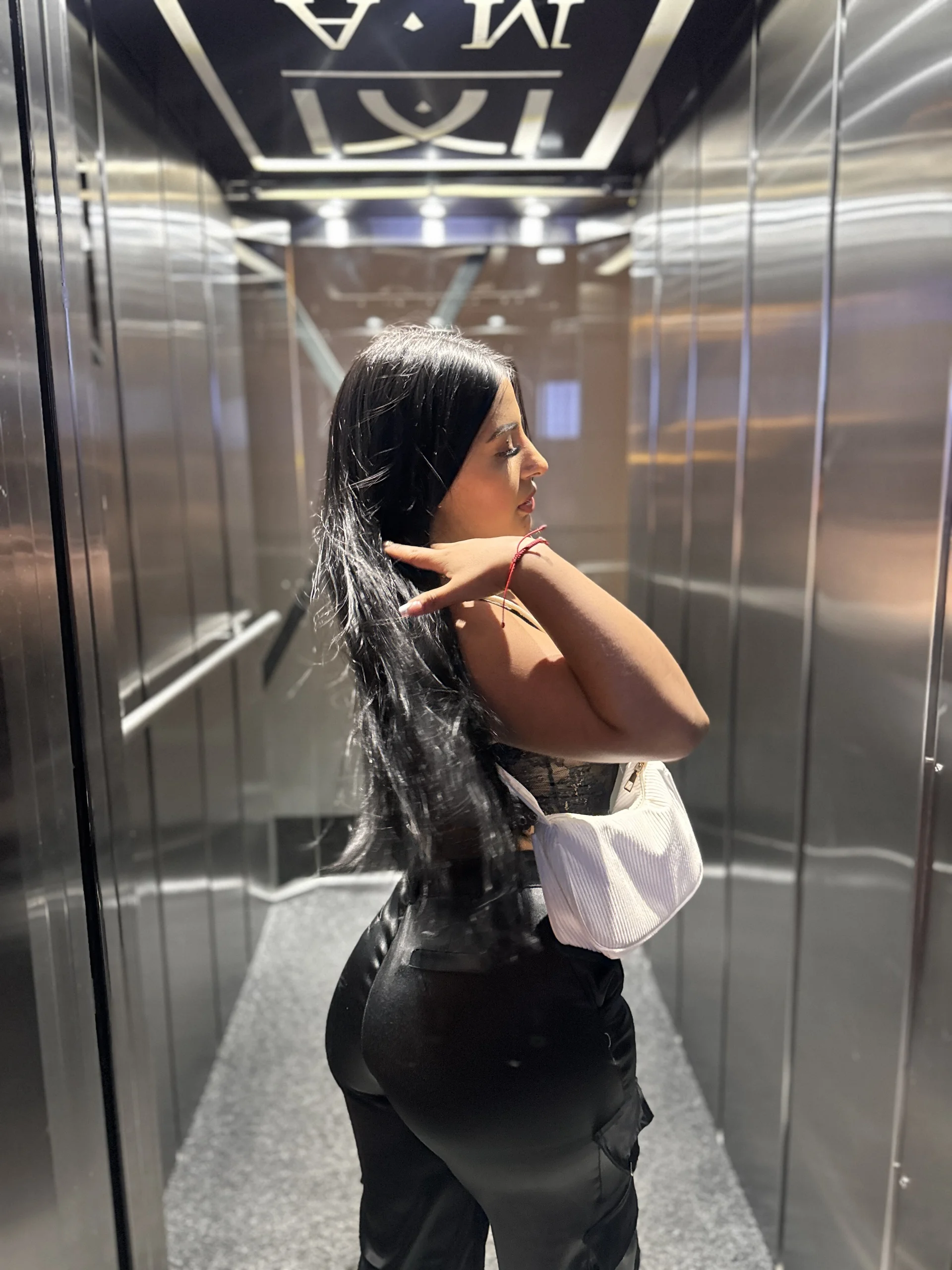 XXX Porn Photo of Nude KathaDias 11