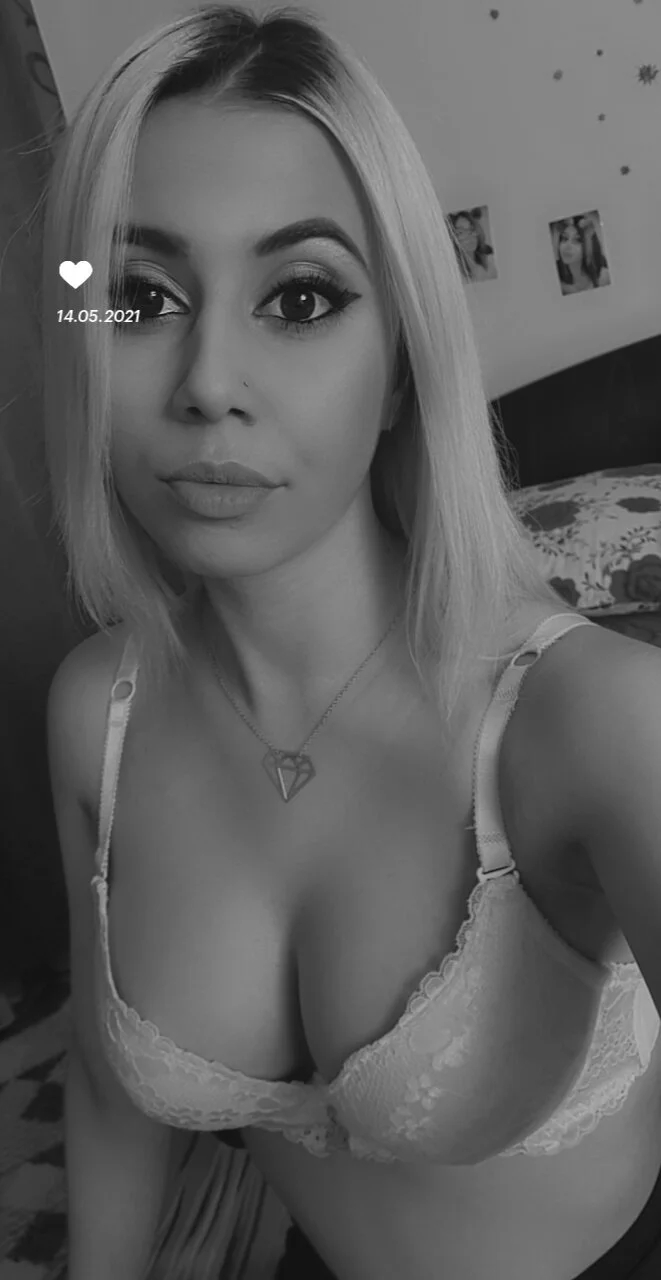XXX Porn Photo of Nude RoseDiamond06 3