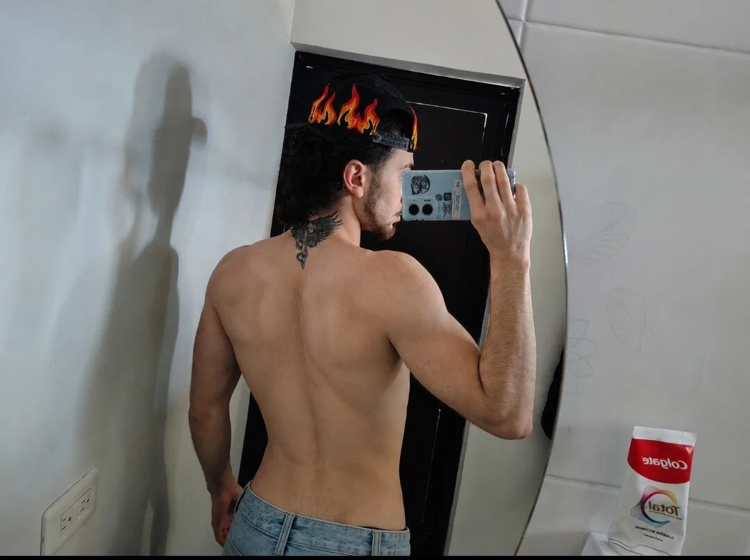 XXX Porn Photo of Nude Lucas_Knight 1