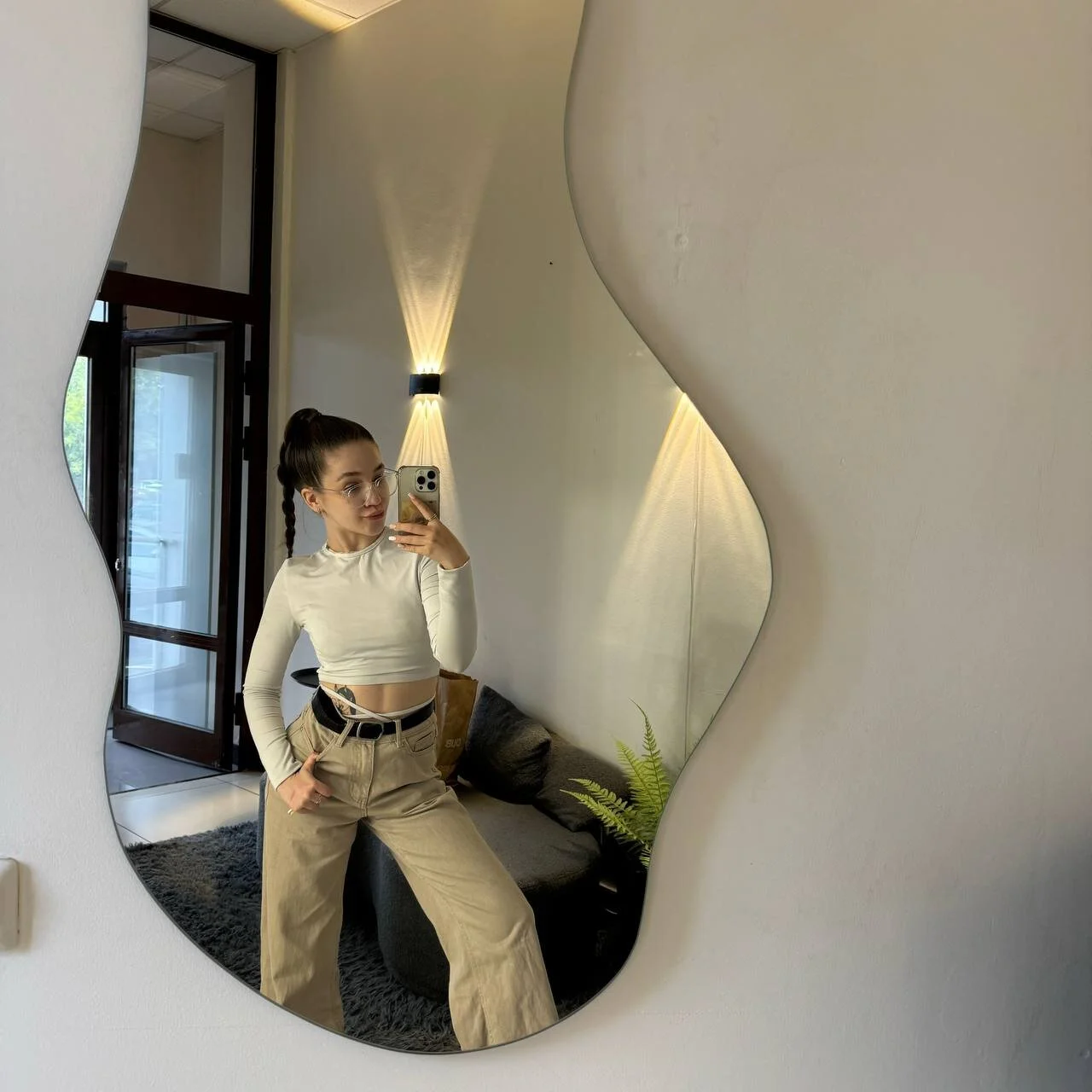 XXX Porn Photo of Nude AmiLewis 18