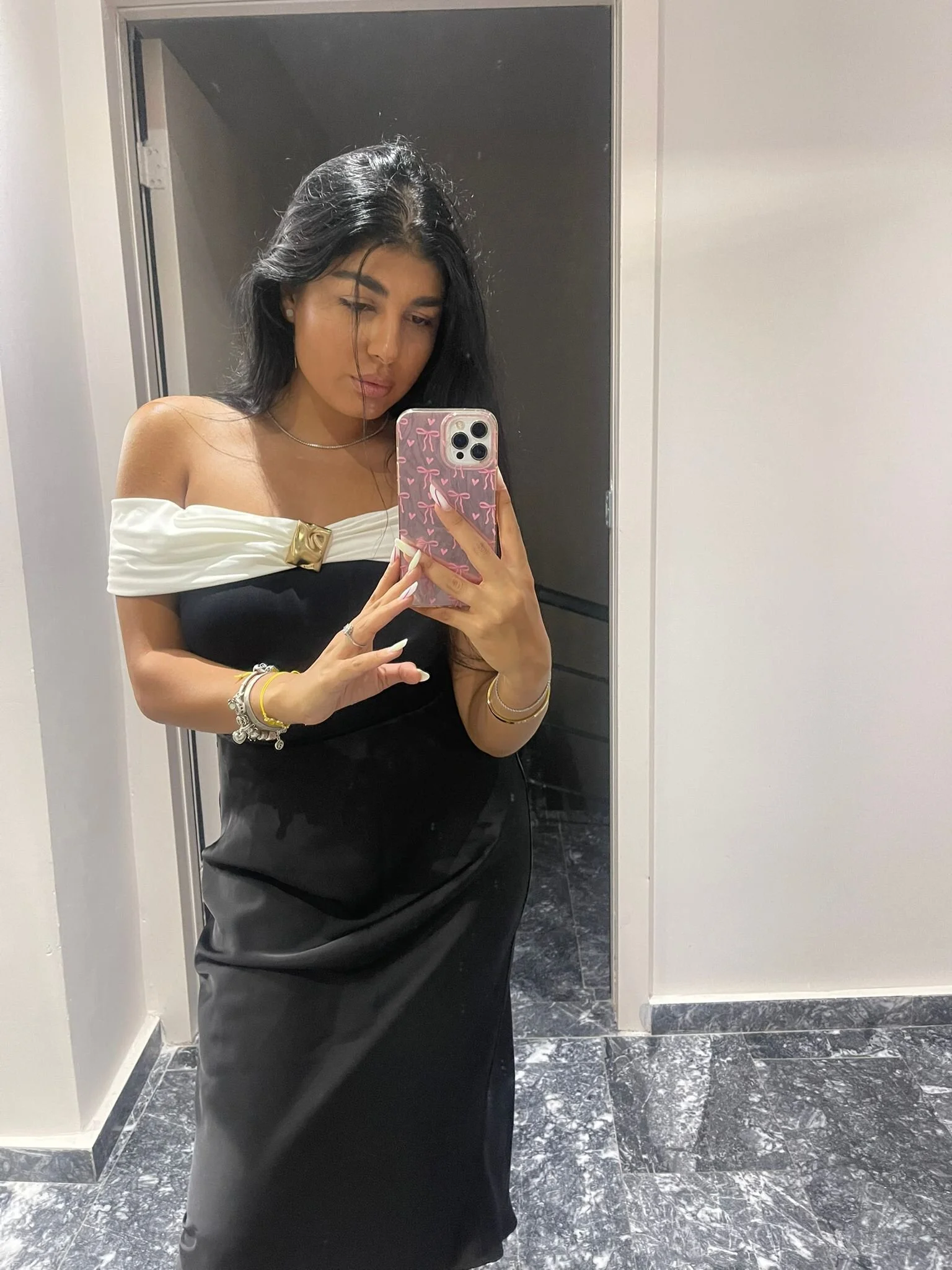 XXX Porn Photo of Nude AddaXO 4