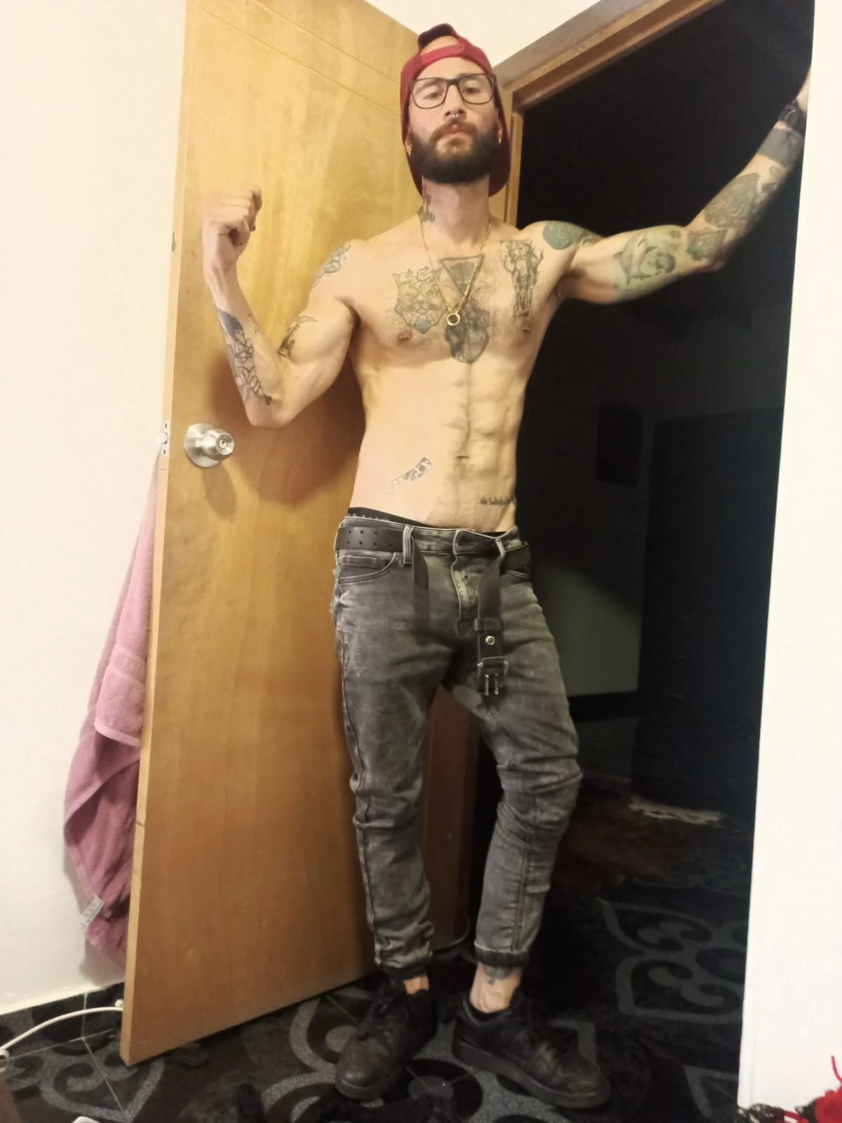 XXX Porn Photo of Nude ren_stipee 11