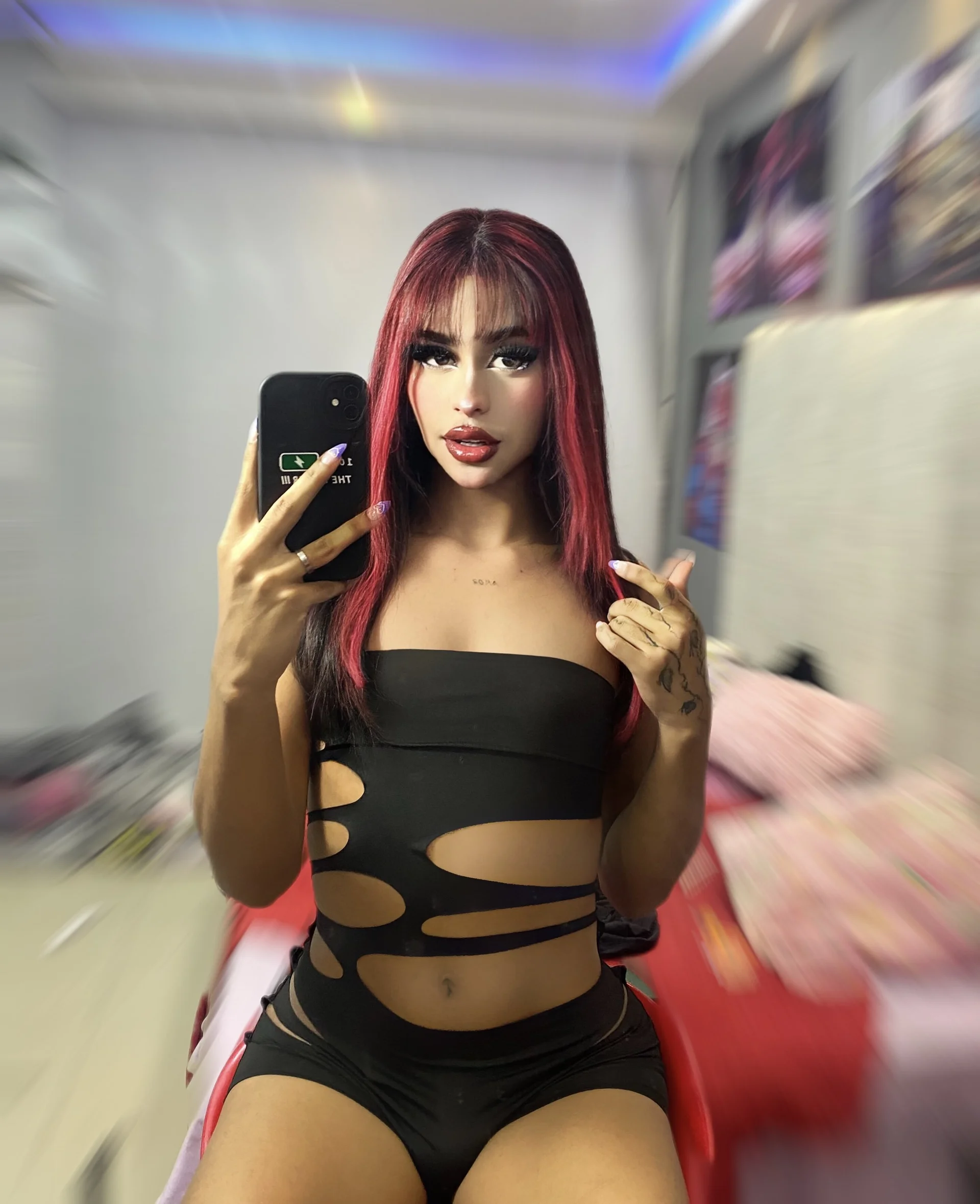 XXX Porn Photo of Nude Cute_Roxxy 23