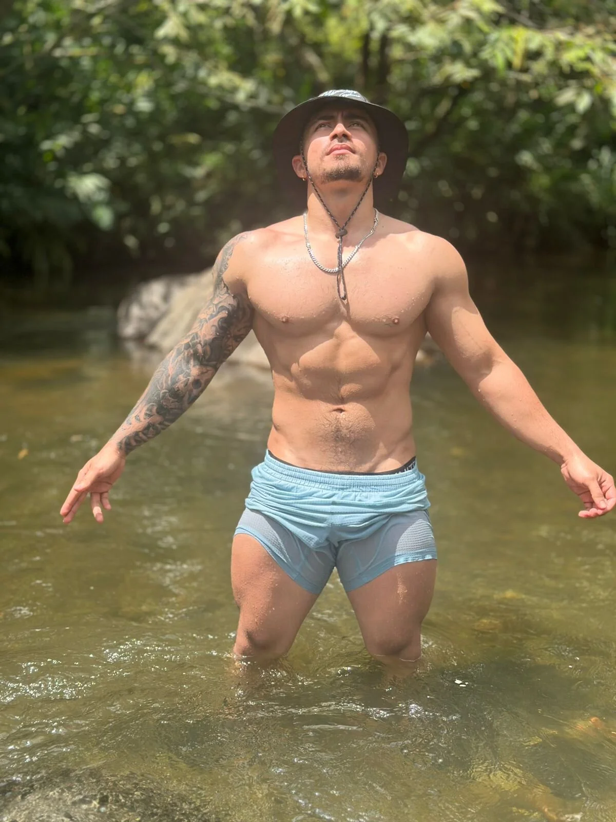 XXX Porn Photo of Nude Brad_Summer 90