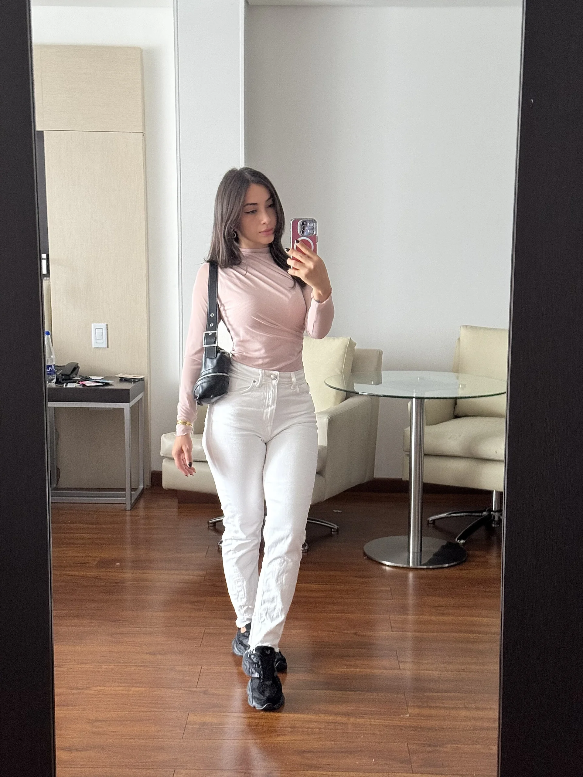XXX Porn Photo of Nude IsabellaSandoval 32