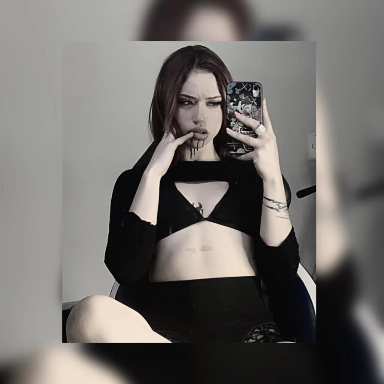 XXX Porn Photo of Nude Honney_Taylor 6