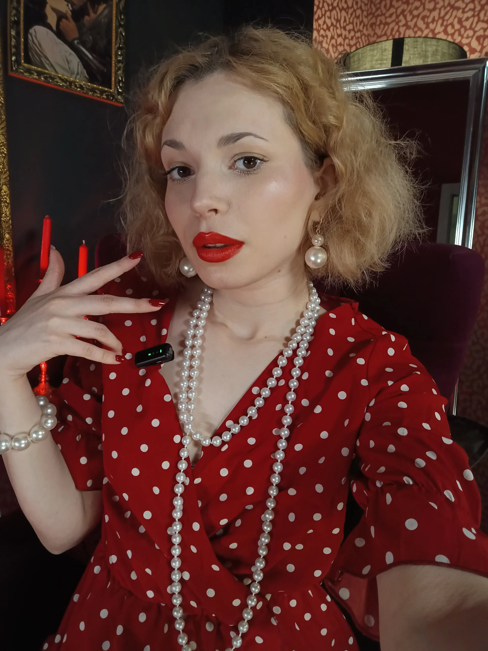 XXX Porn Photo of Nude VinylKiss 2