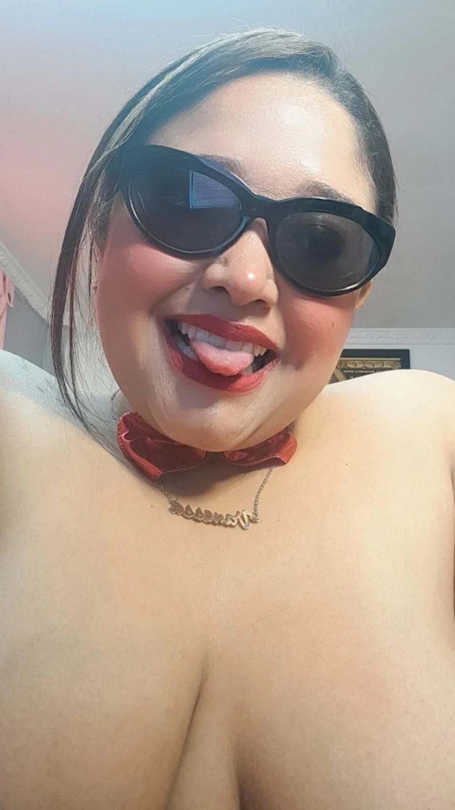 XXX Porn Photo of Nude BustyyJuicy_Rs 24