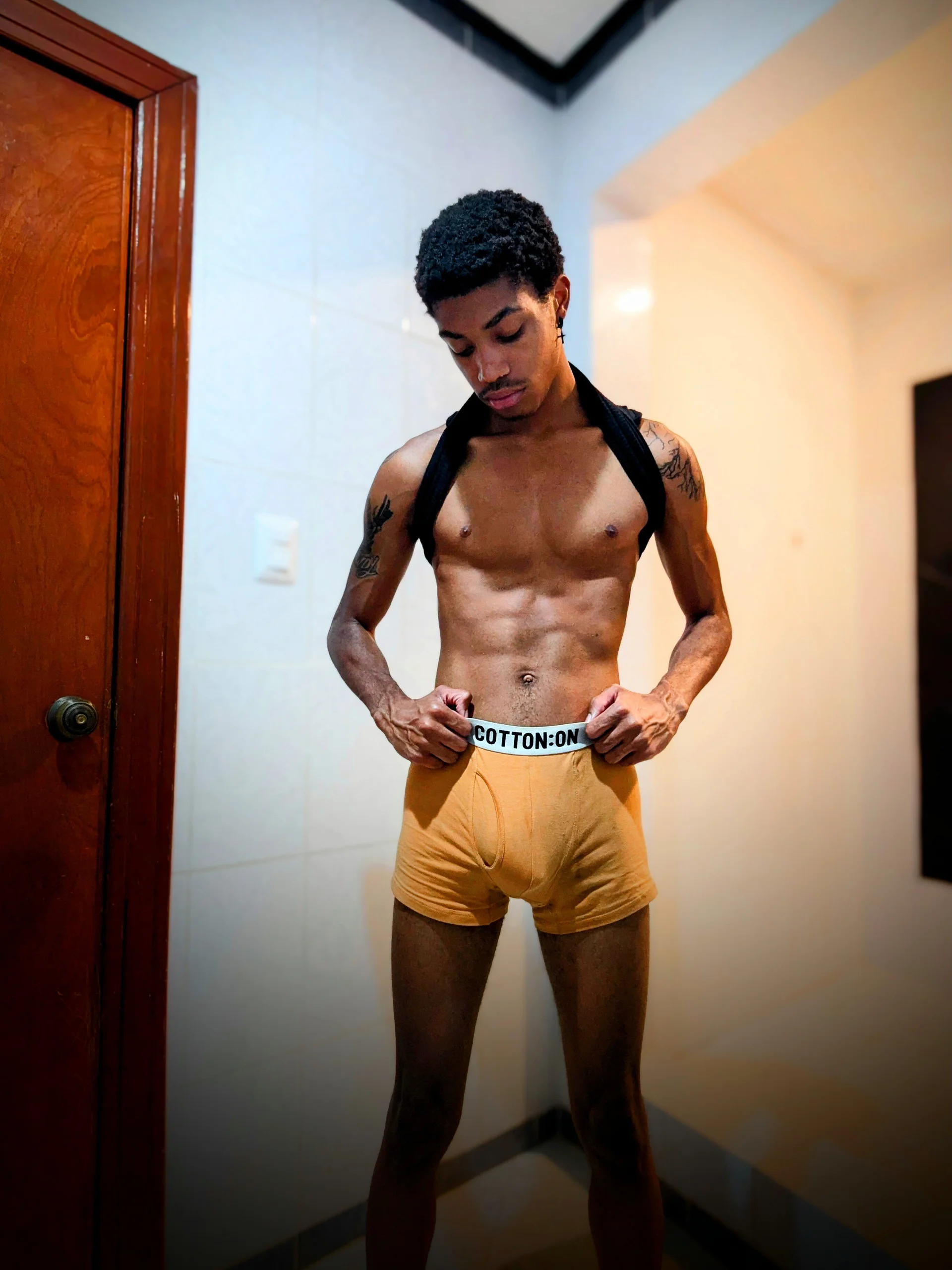 XXX Porn Photo of Nude BlackBullTitus 4