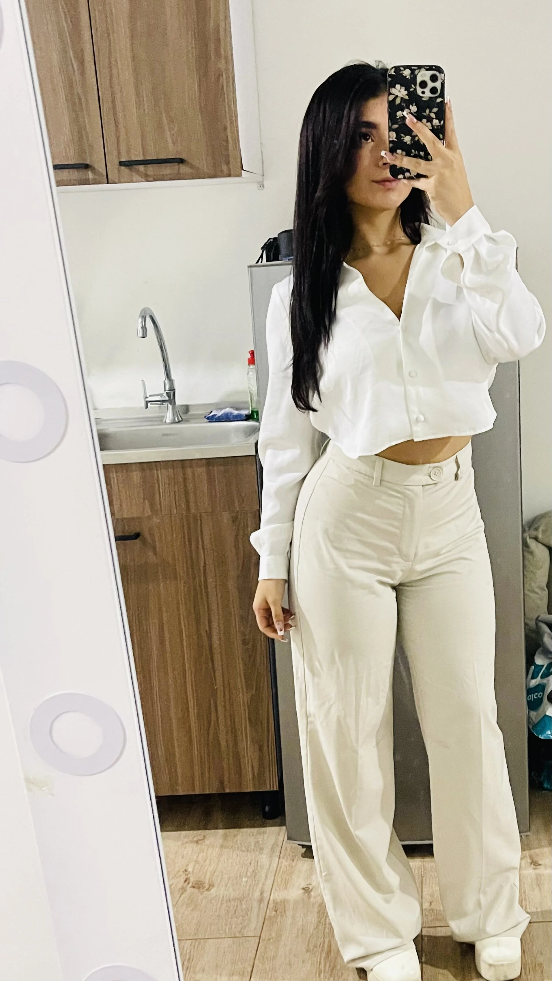 XXX Porn Photo of Nude pamela__mar 36