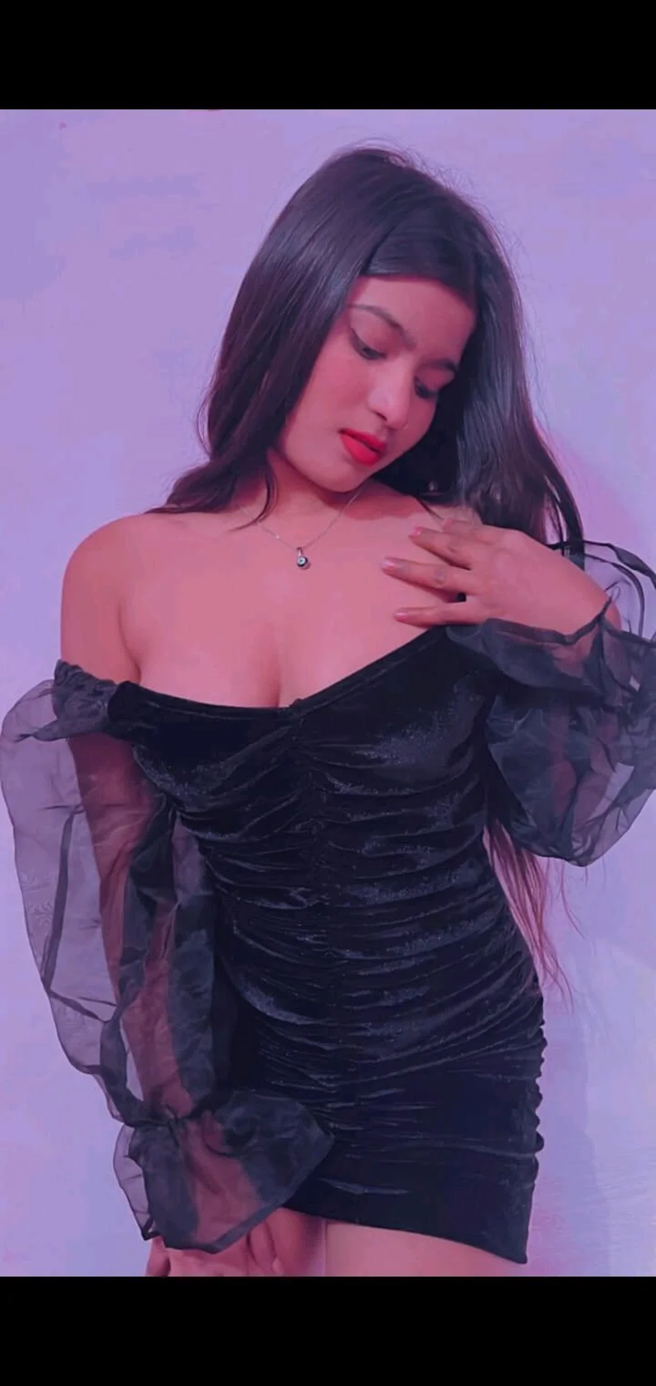 Sexy_roshini
