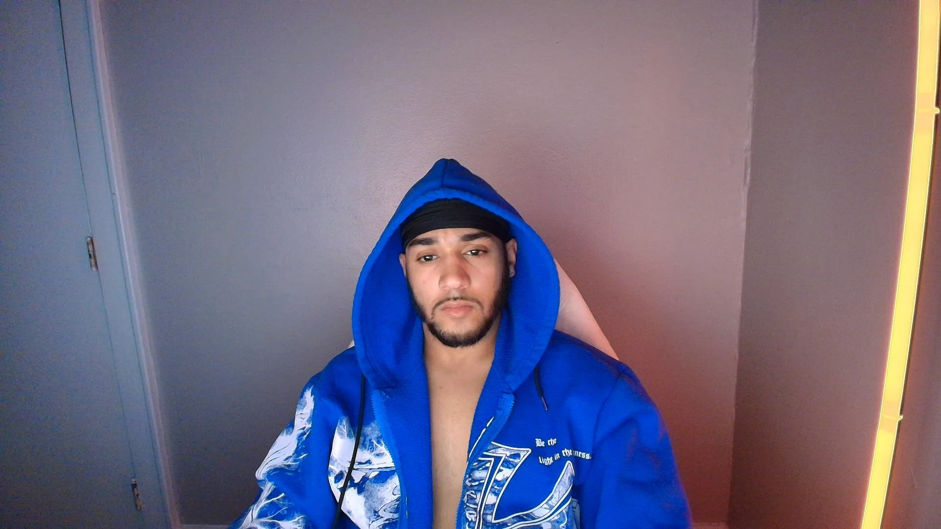 XXX Porn Photo of Nude talkyboi 2