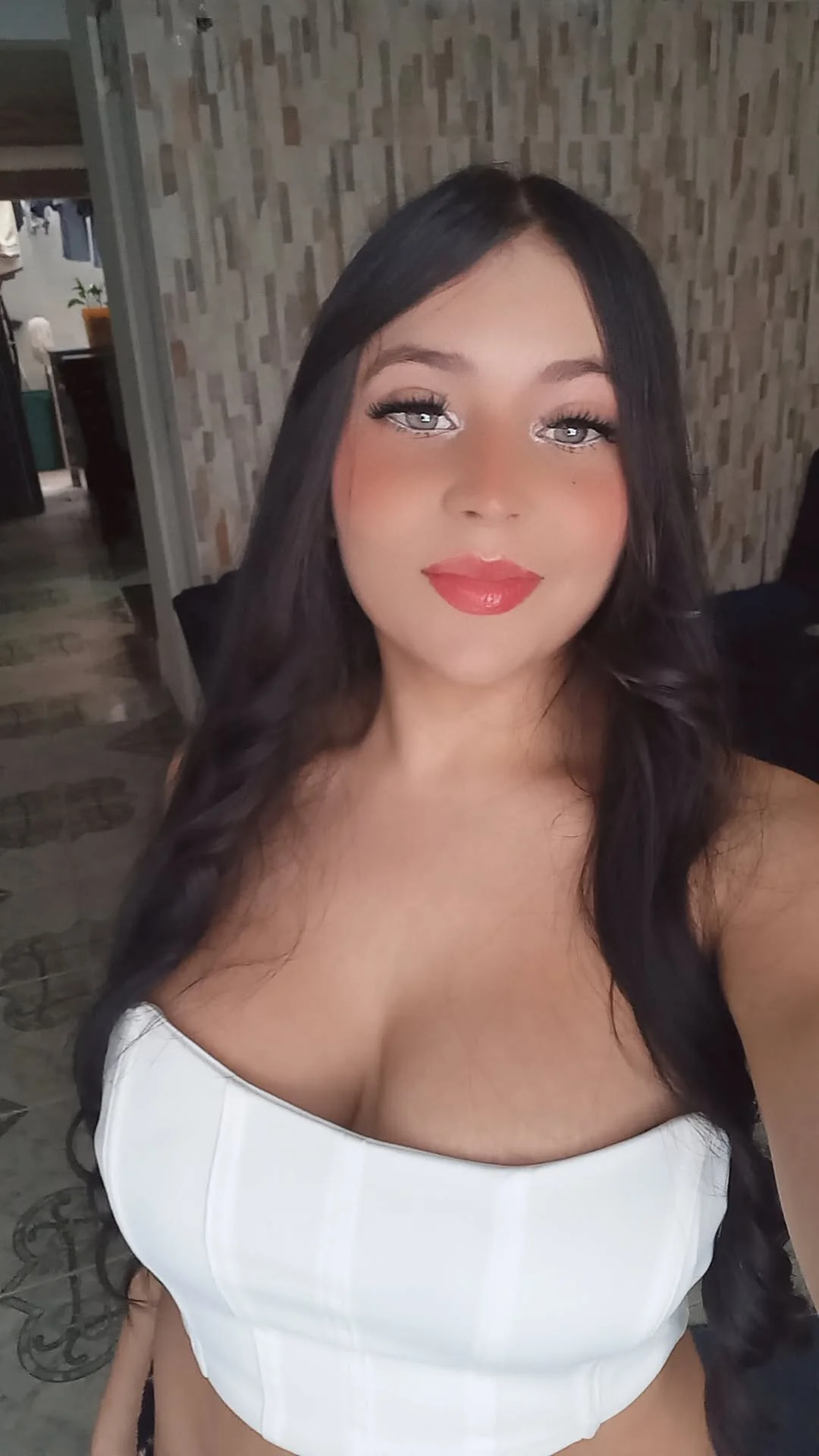 XXX Porn Photo of Nude emily_foxxxii 41