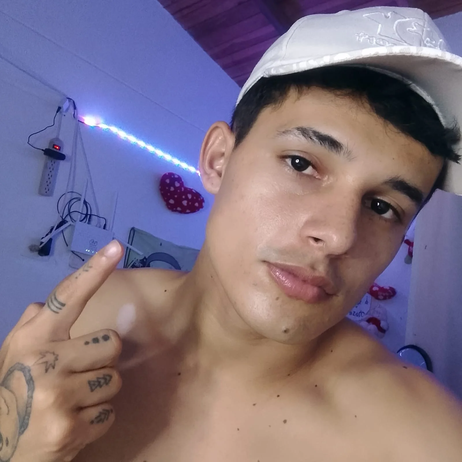 XXX Porn Photo of Nude wendyfreddy 10