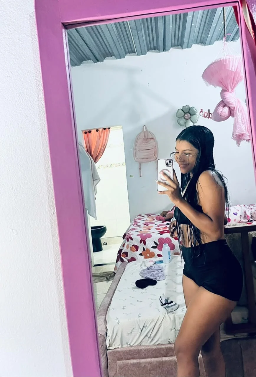XXX Porn Photo of Nude sara18noir 42