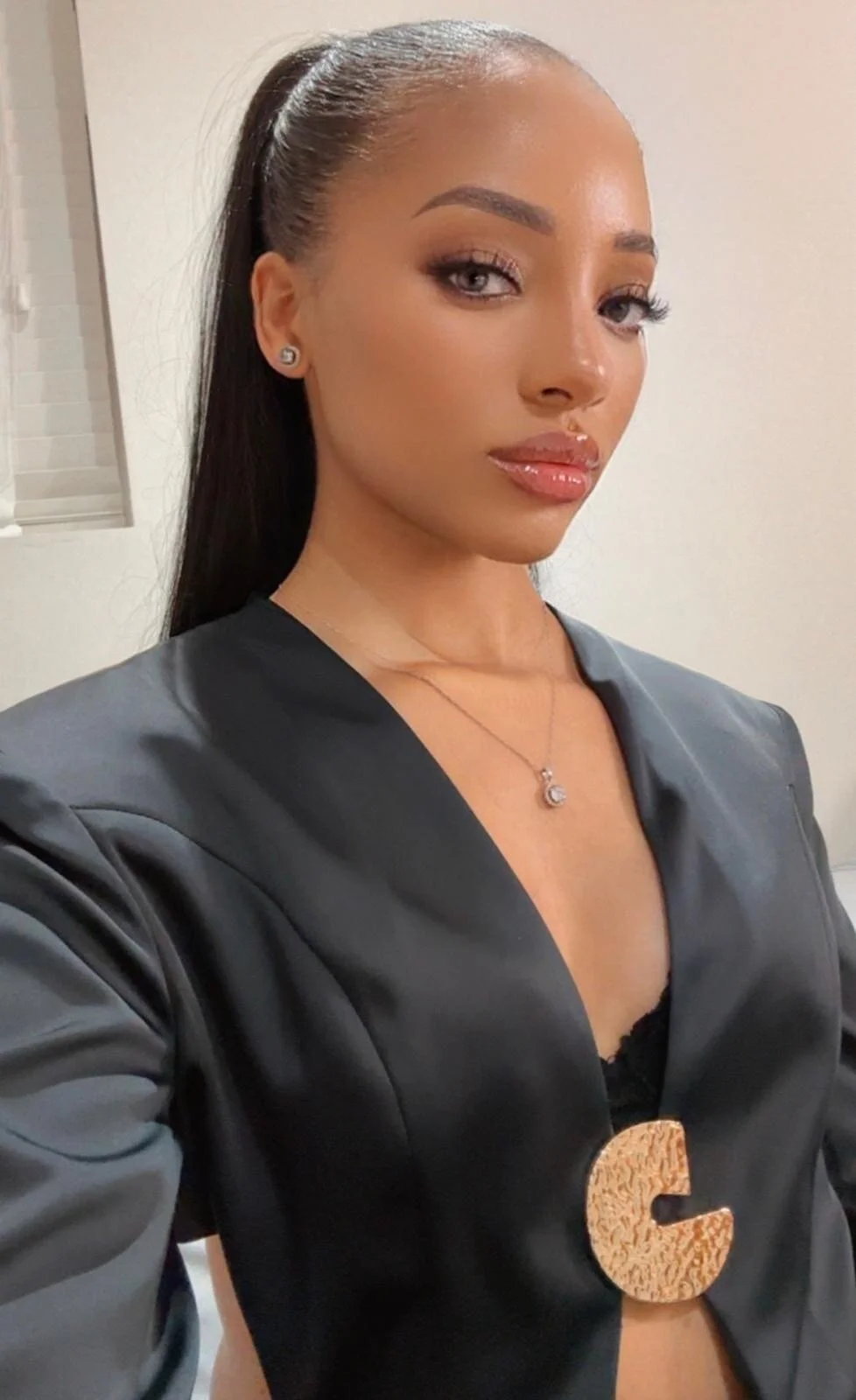 XXX Porn Photo of Nude Kira-blazee 1