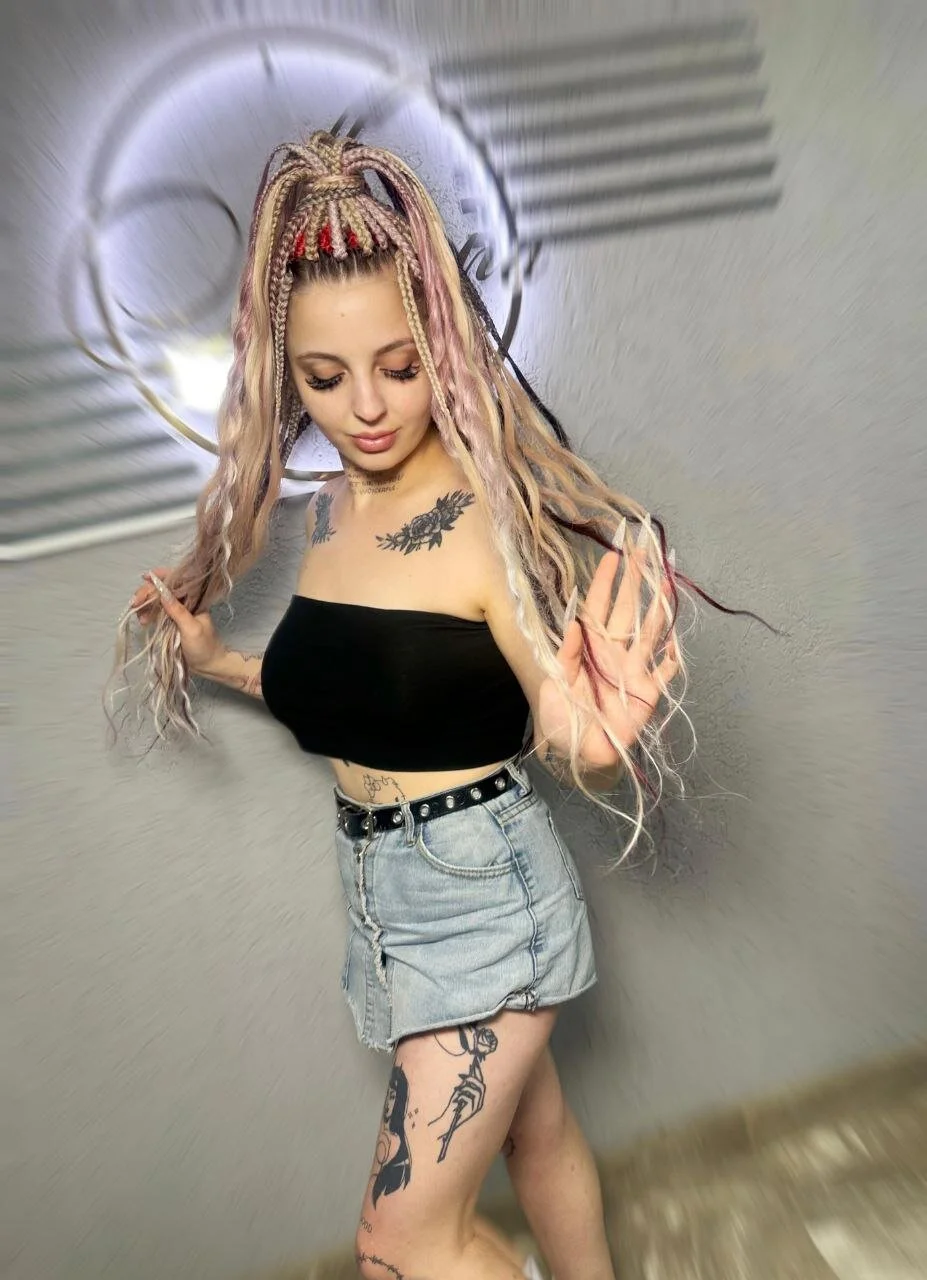 XXX Porn Photo of Nude Ooops_Fire_ 4