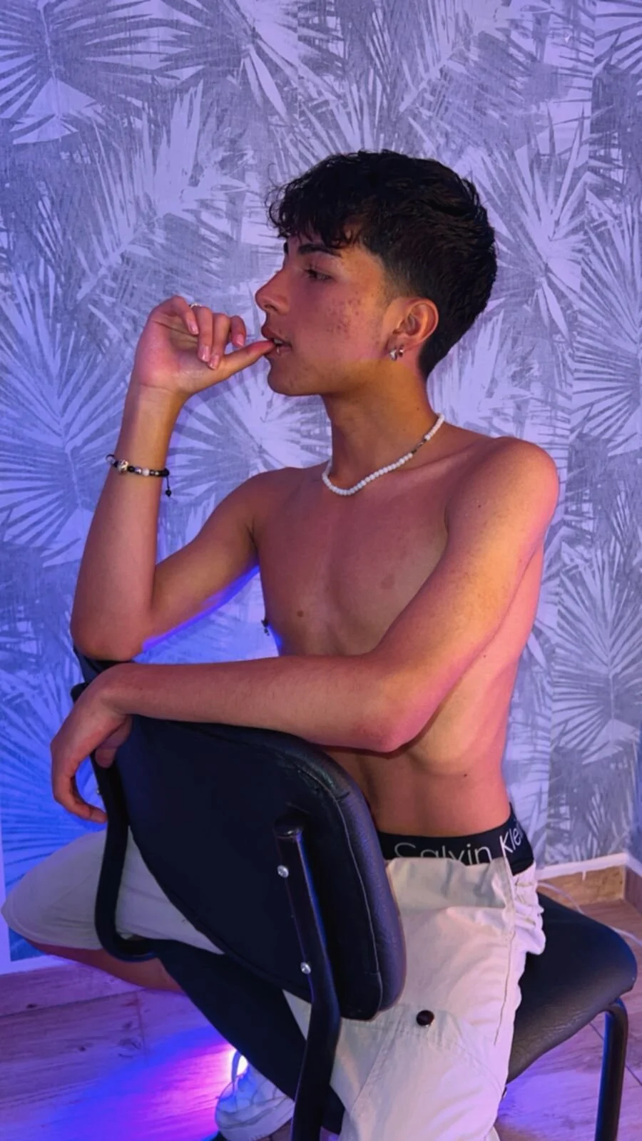 XXX Porn Photo of Nude osamu_tay 7
