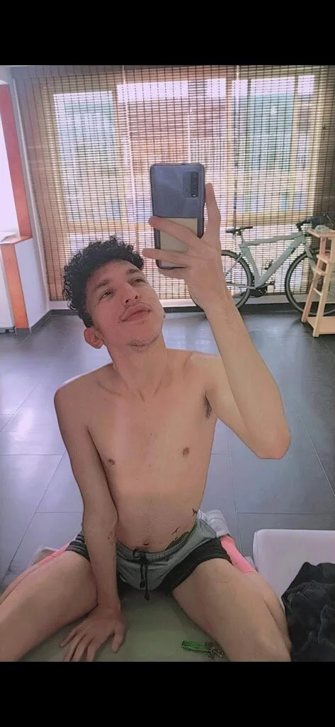 XXX Porn Photo of Nude Orlandodcn_69 2