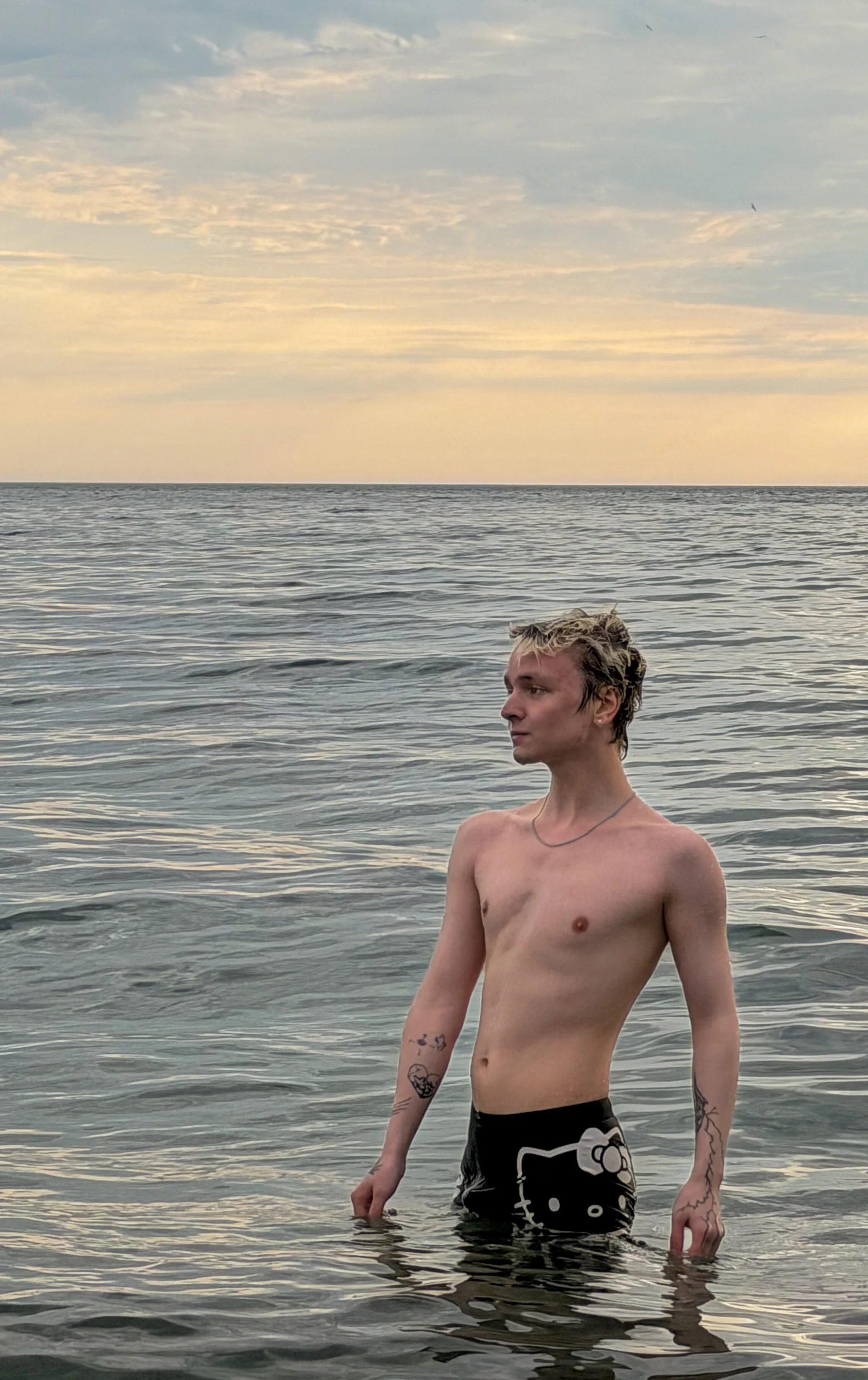 XXX Porn Photo of Nude Logan_mett 10